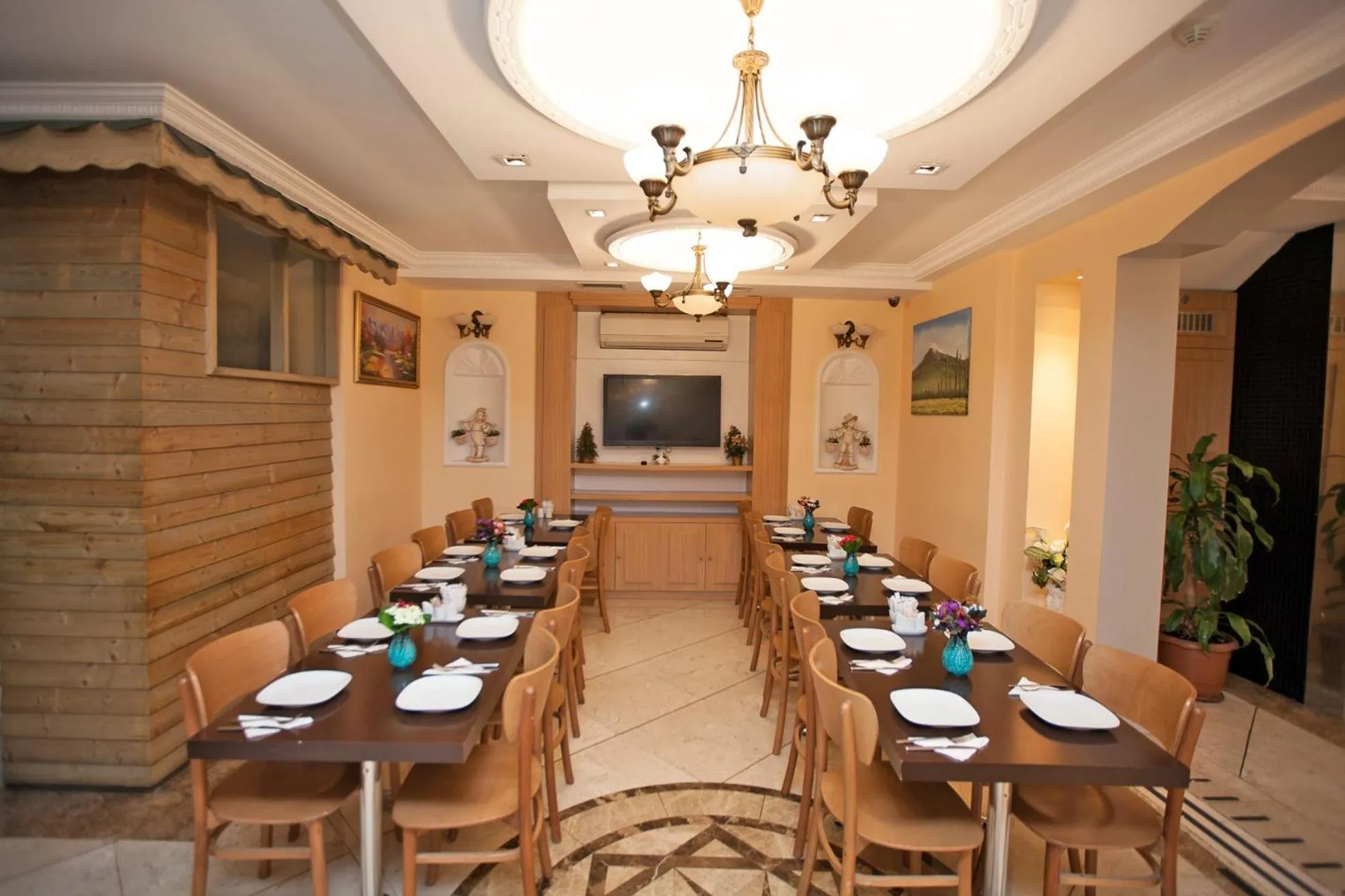 Restaurant/places to eat in Hotel Bulvar Istanbul