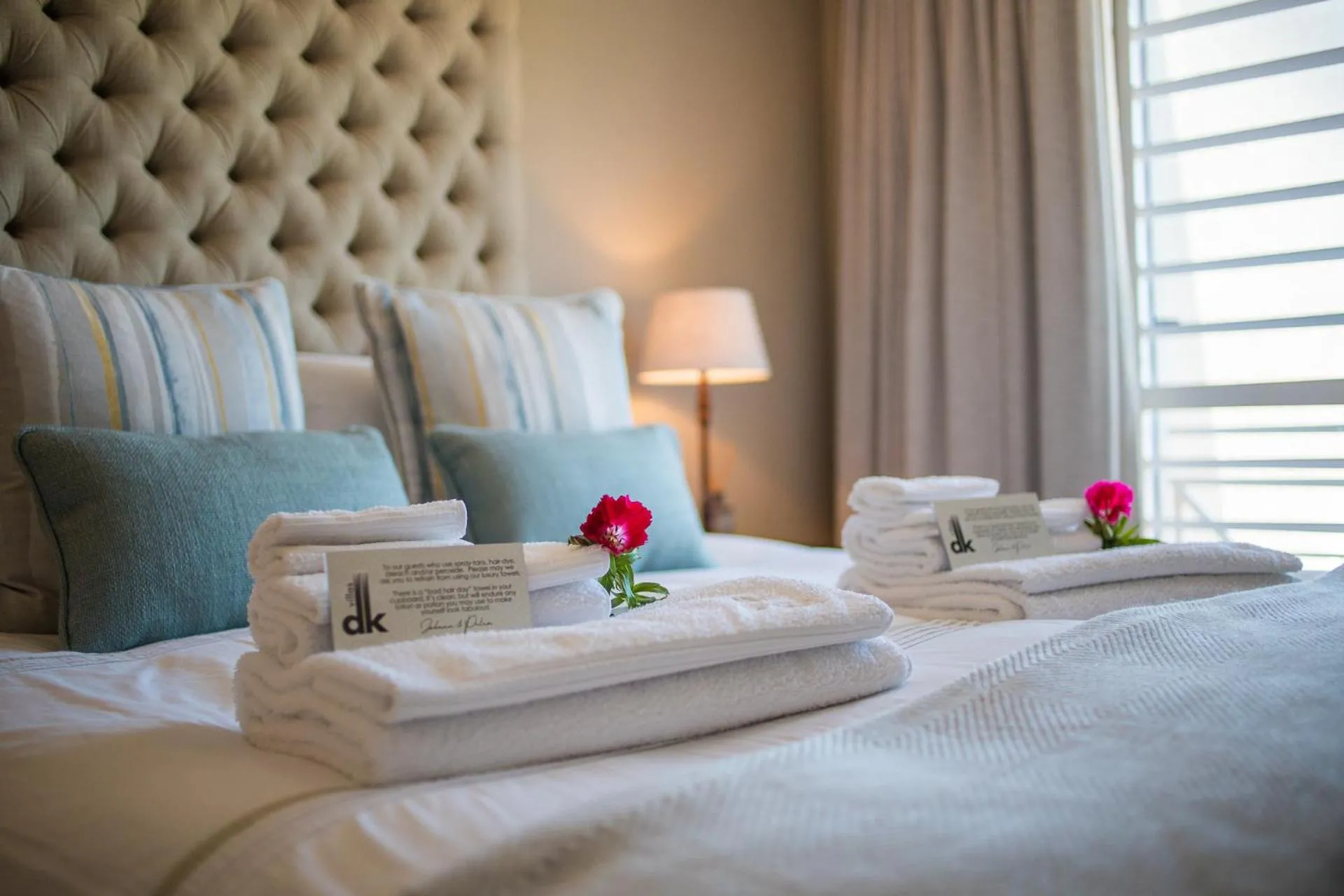 dk villas 1 Harbour View Hout Bay