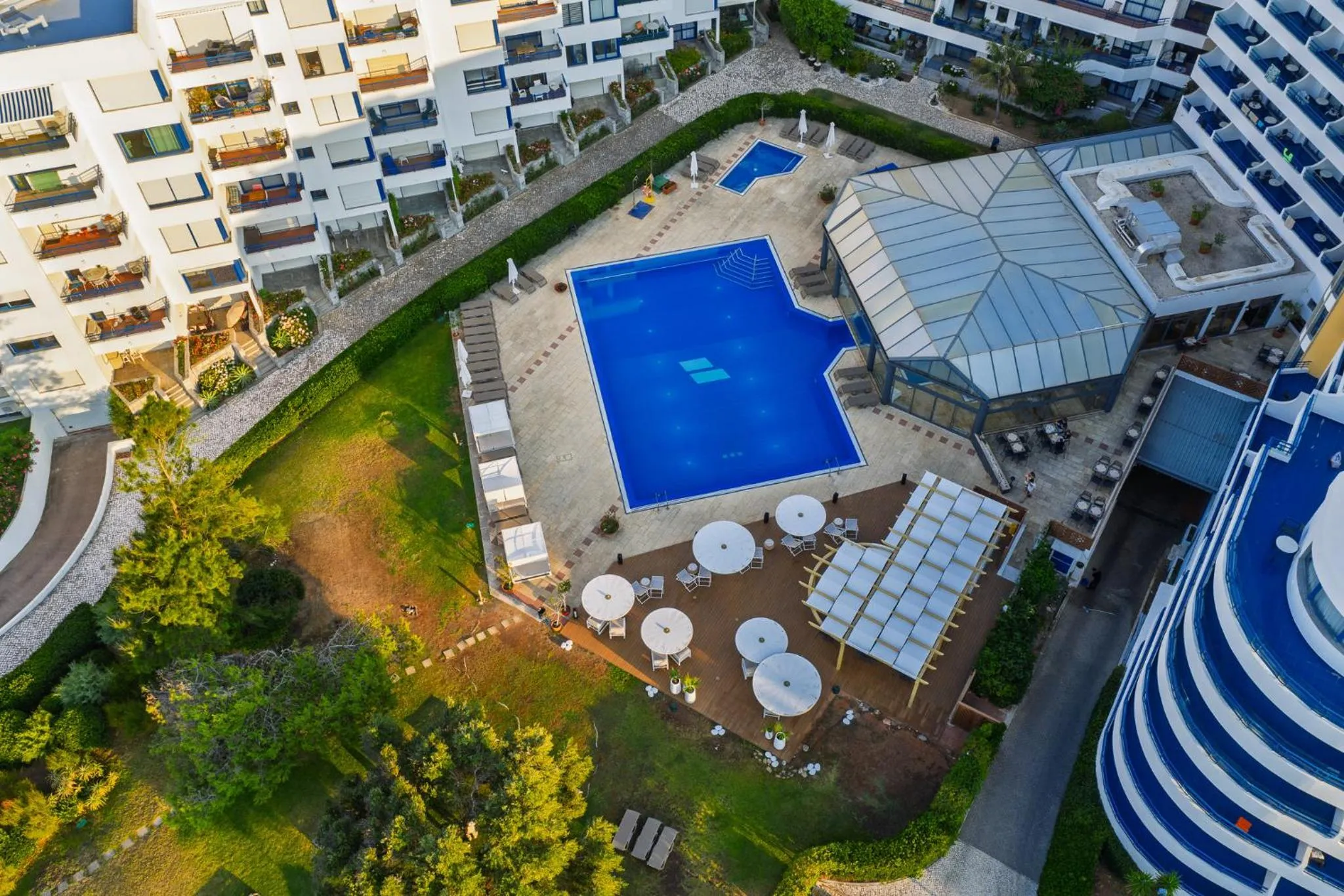 Swimming pool in Hotel Pestana Cascais Ocean & Conference Aparthotel