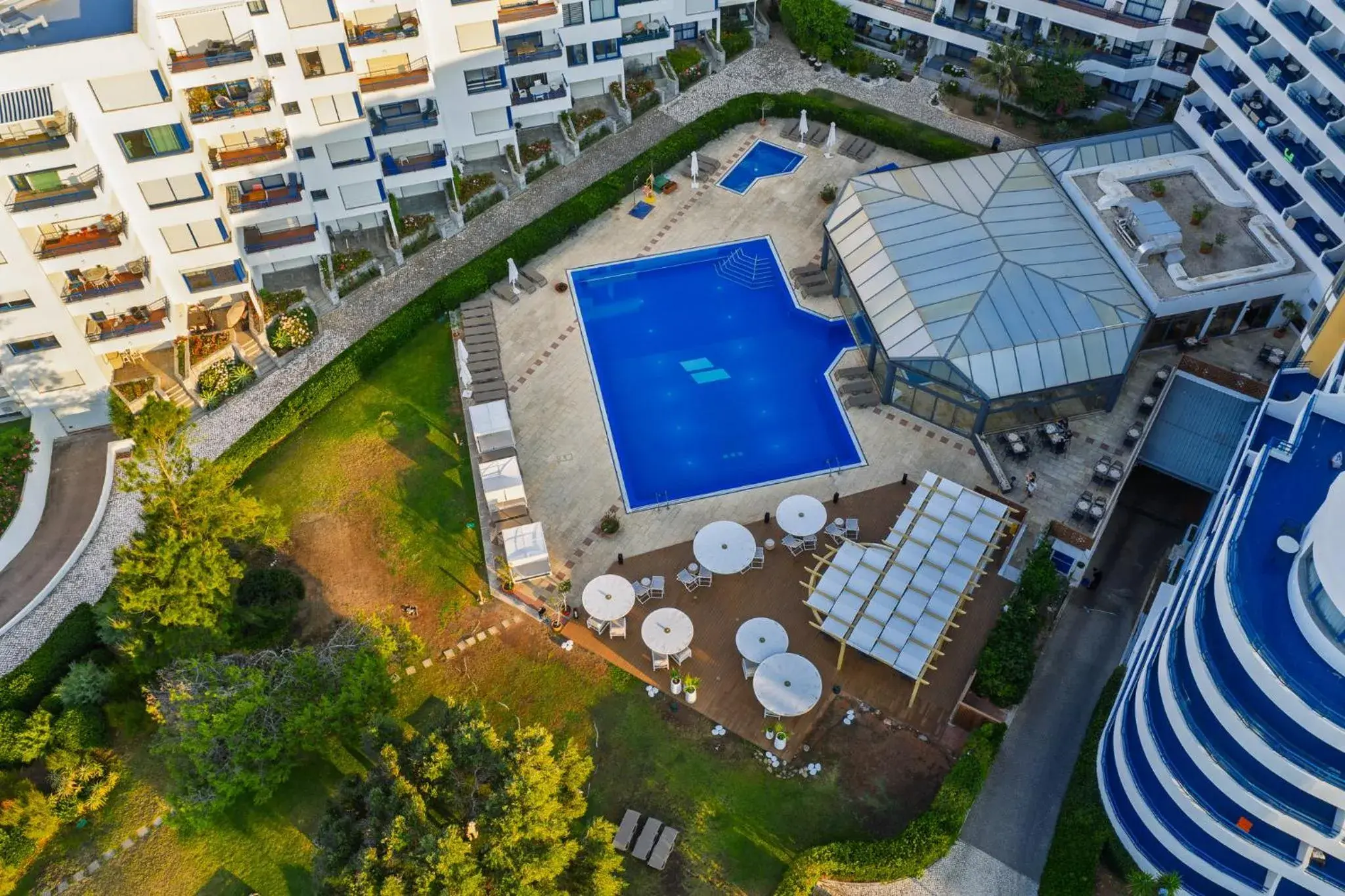 Swimming pool in Hotel Pestana Cascais Ocean & Conference Aparthotel Swimming pool in Hotel Pestana Cascais Ocean & Conference Aparthotel