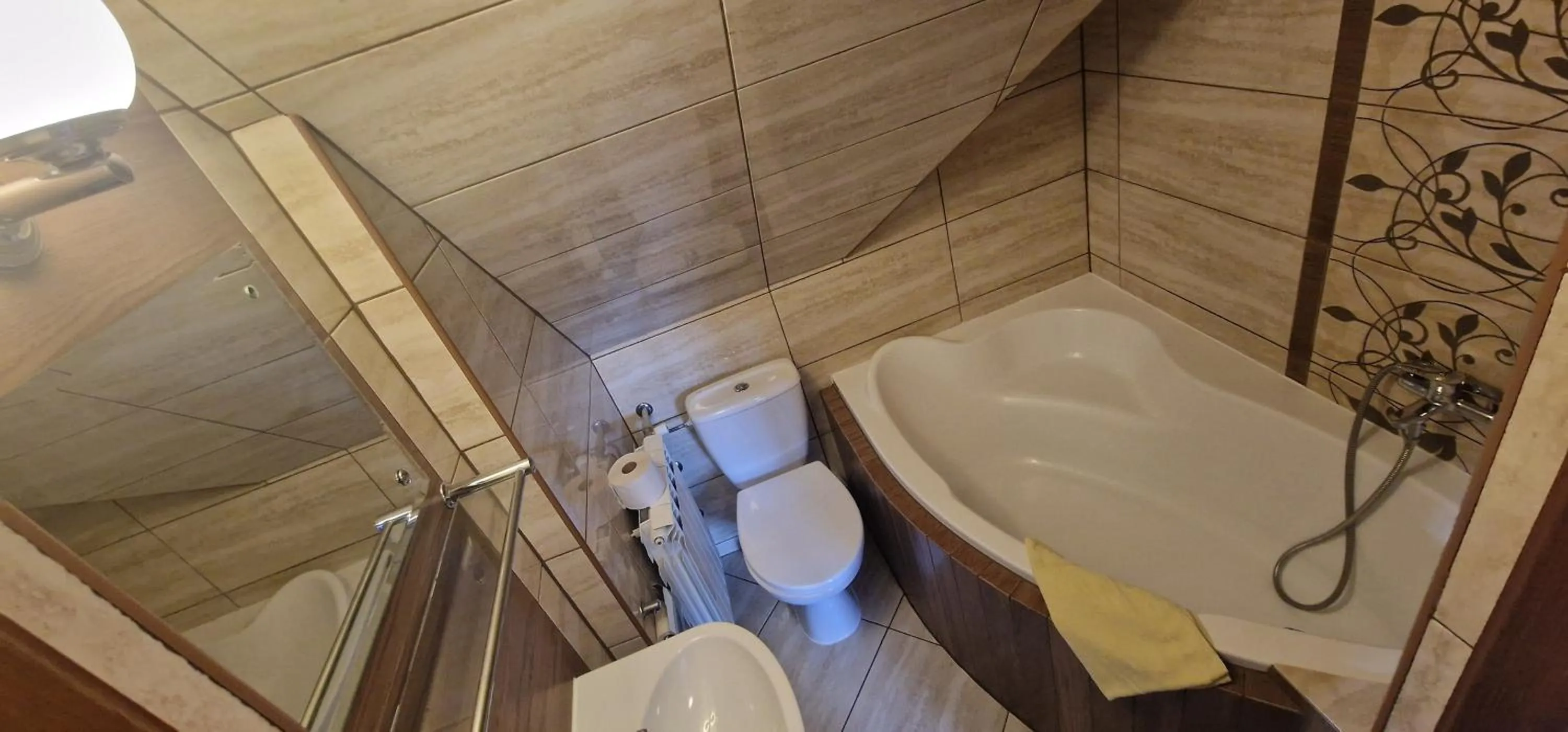 Bathroom in Górski Pałacyk Kompleks obiektów