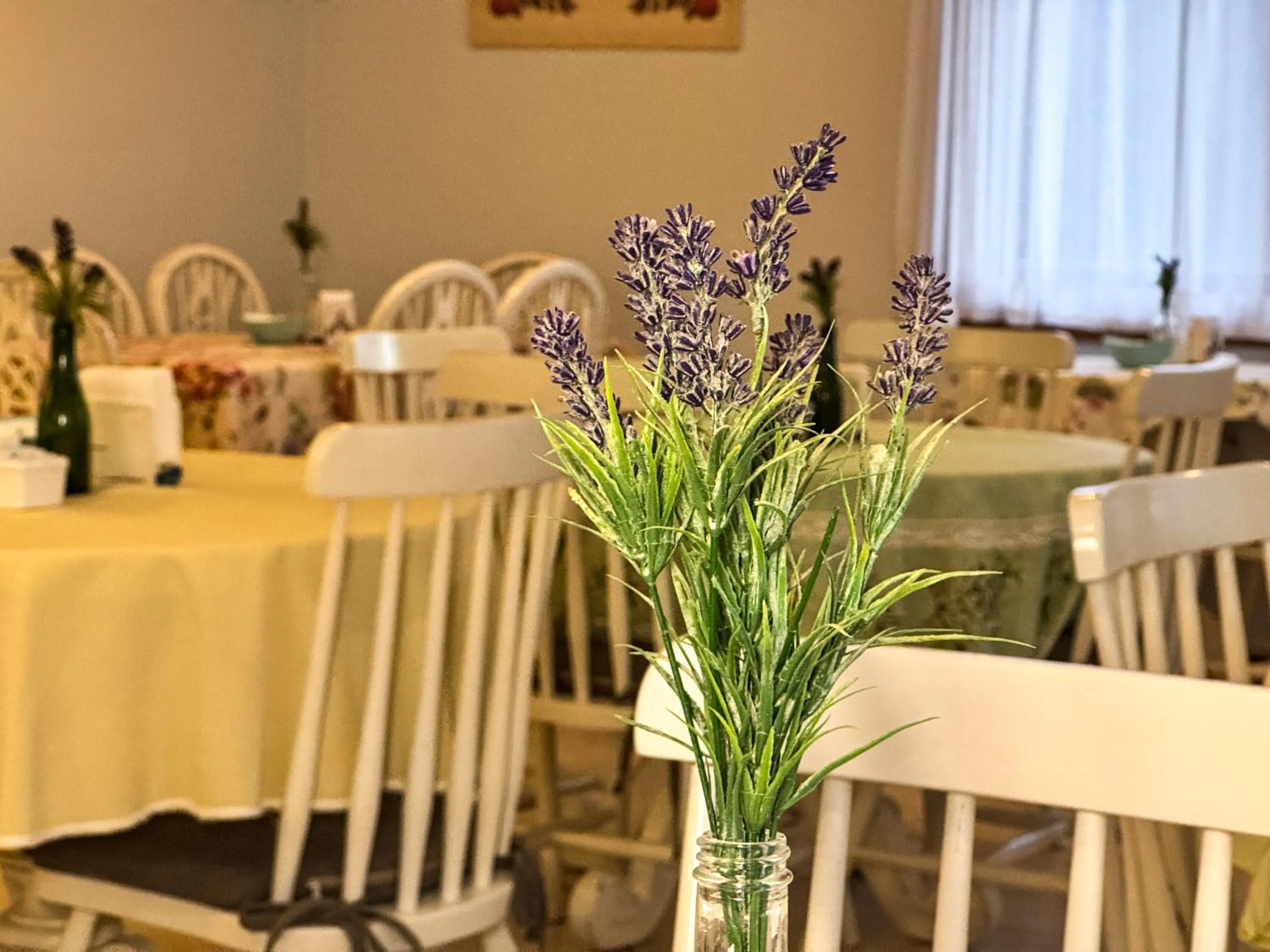 Buffet breakfast in Petit Hotel Provence Gramado