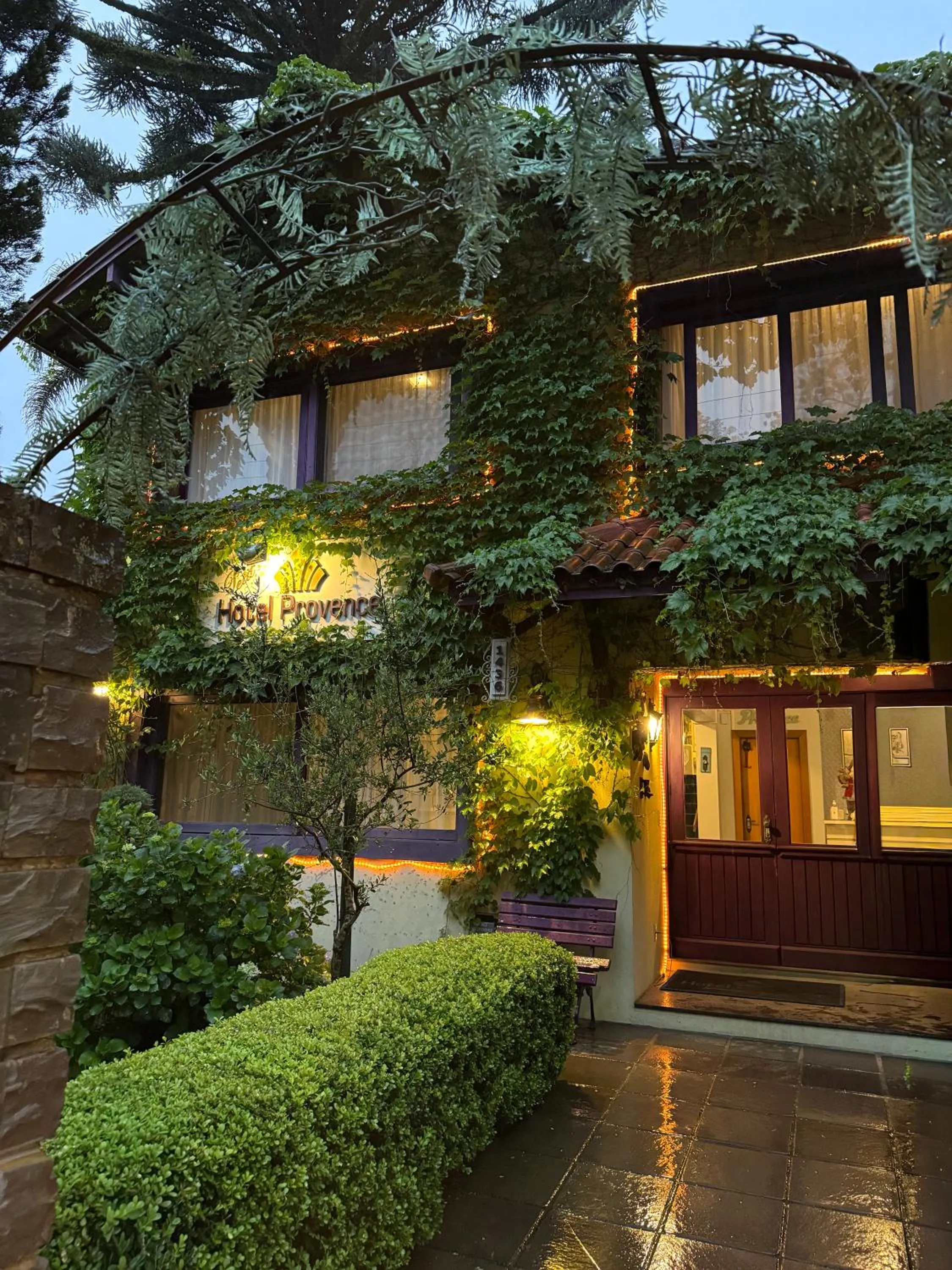 Petit Hotel Provence Gramado
