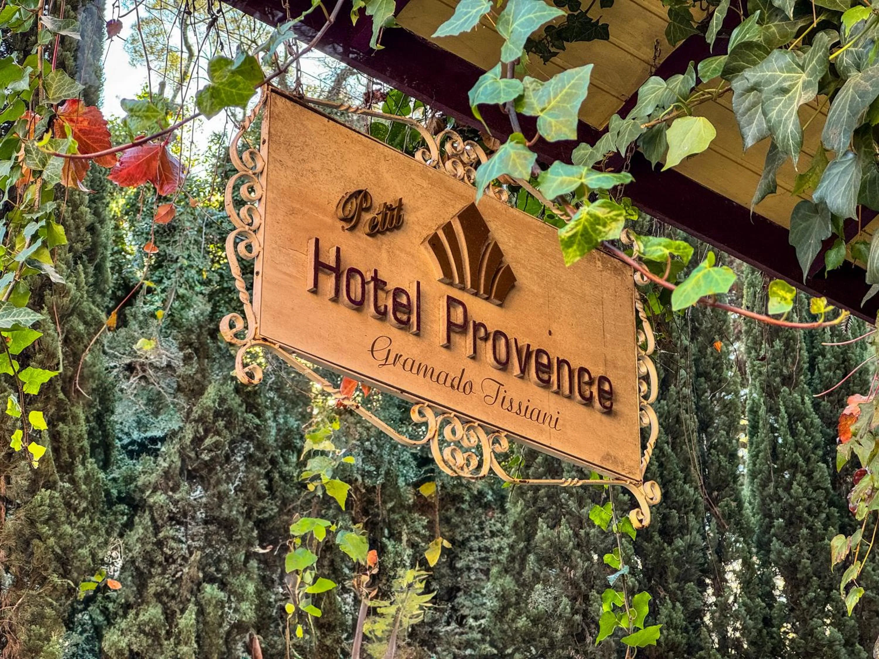 Petit Hotel Provence Gramado