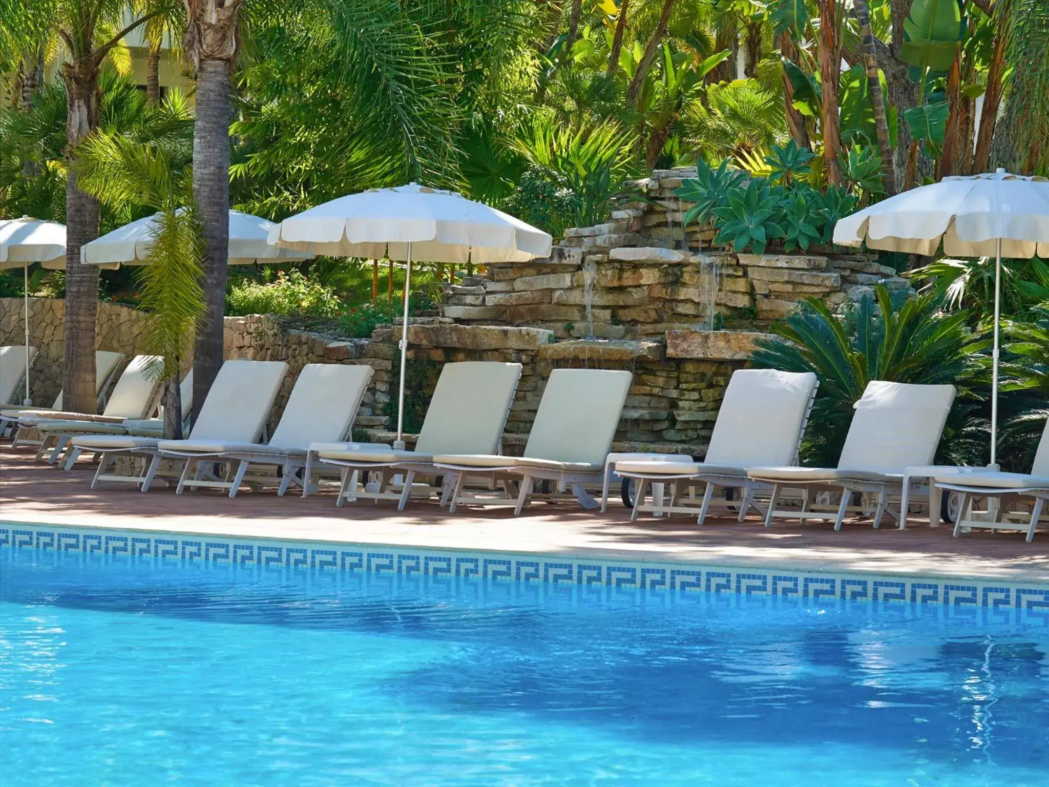 Swimming pool in Ria Park Garden Hotel Swimming pool in Ria Park Garden Hotel