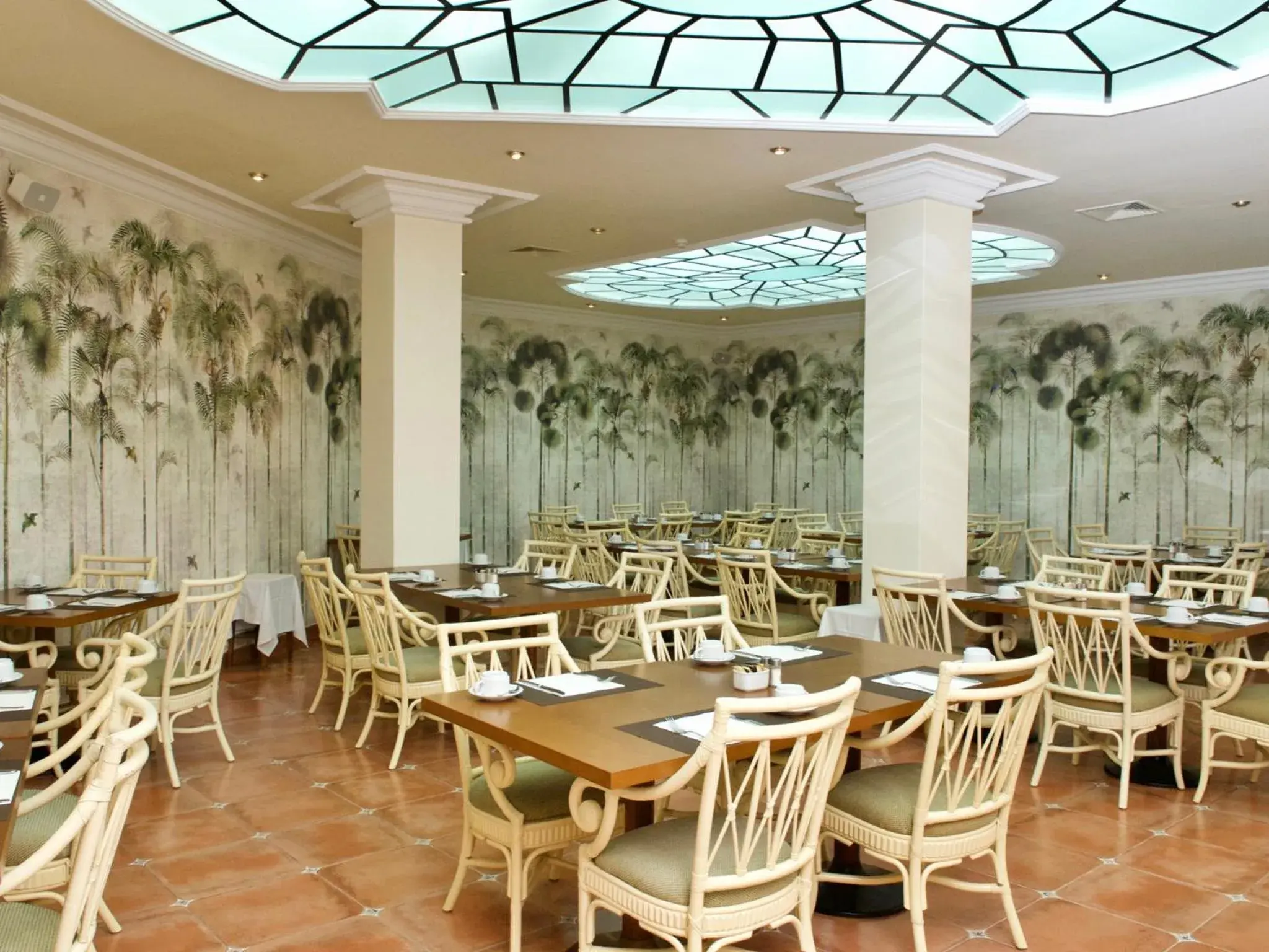 Restaurant/places to eat in Ria Park Garden Hotel Restaurant/places to eat in Ria Park Garden Hotel