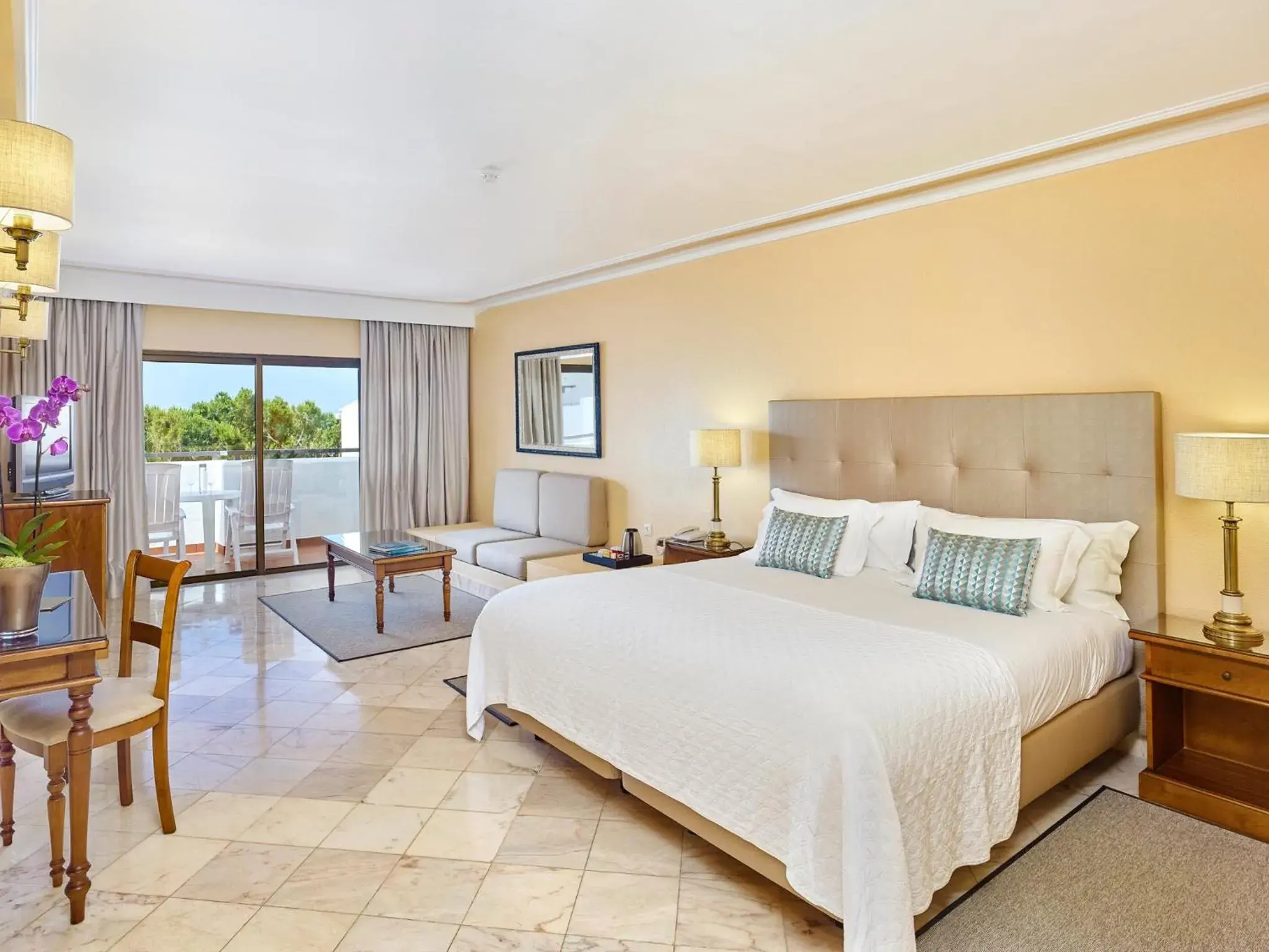 Bed in Ria Park Garden Hotel Bed in Ria Park Garden Hotel