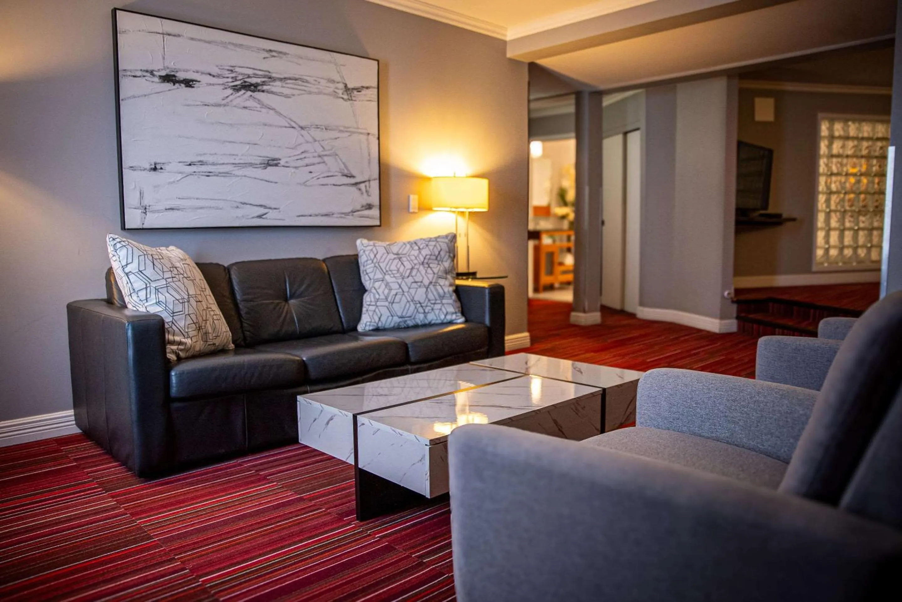 Bedroom in Le Noranda Hotel & Spa, an Ascend Collection Hotel