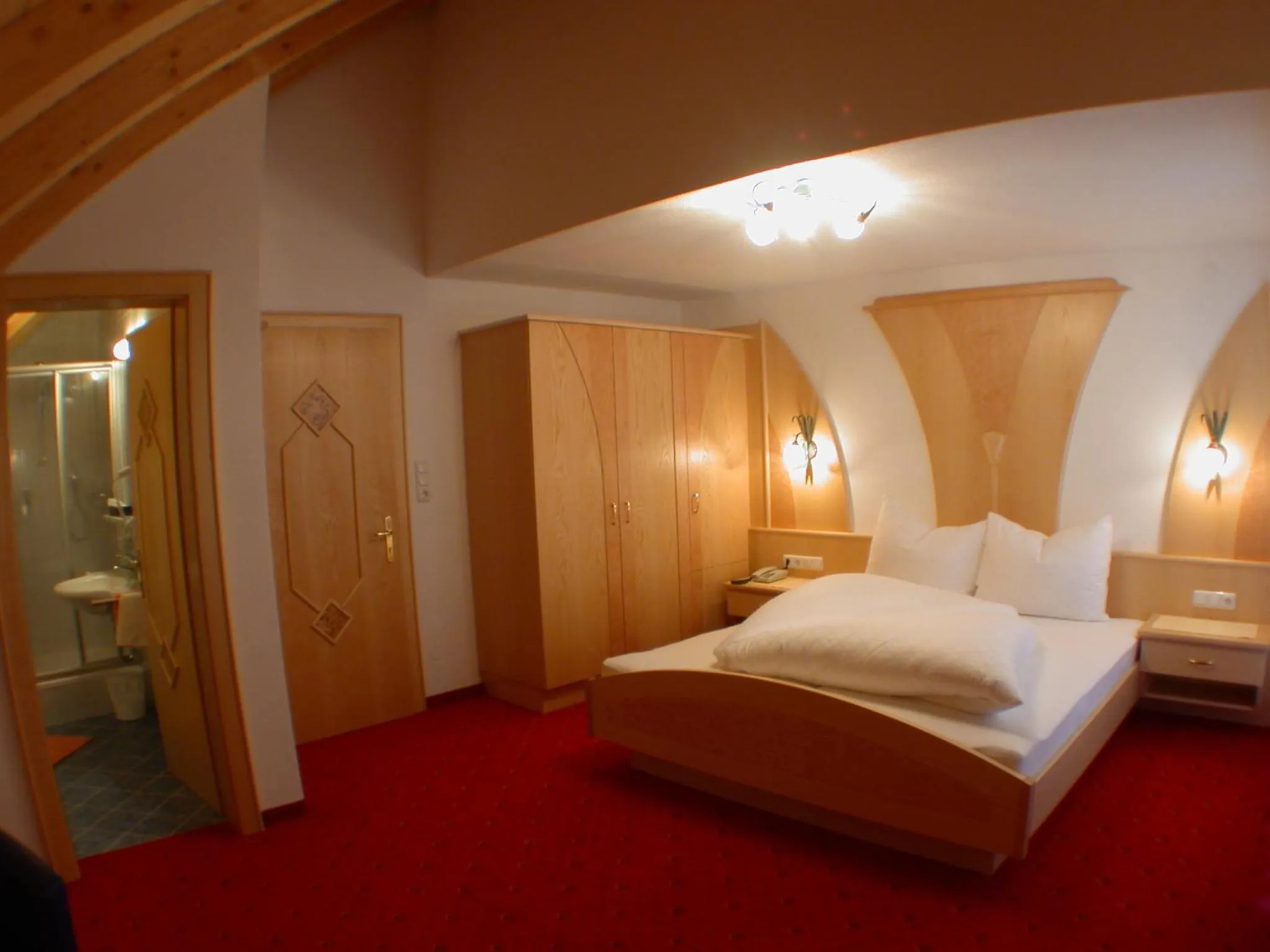 Photo of the whole room, Bed in Hotel Garni Pradella