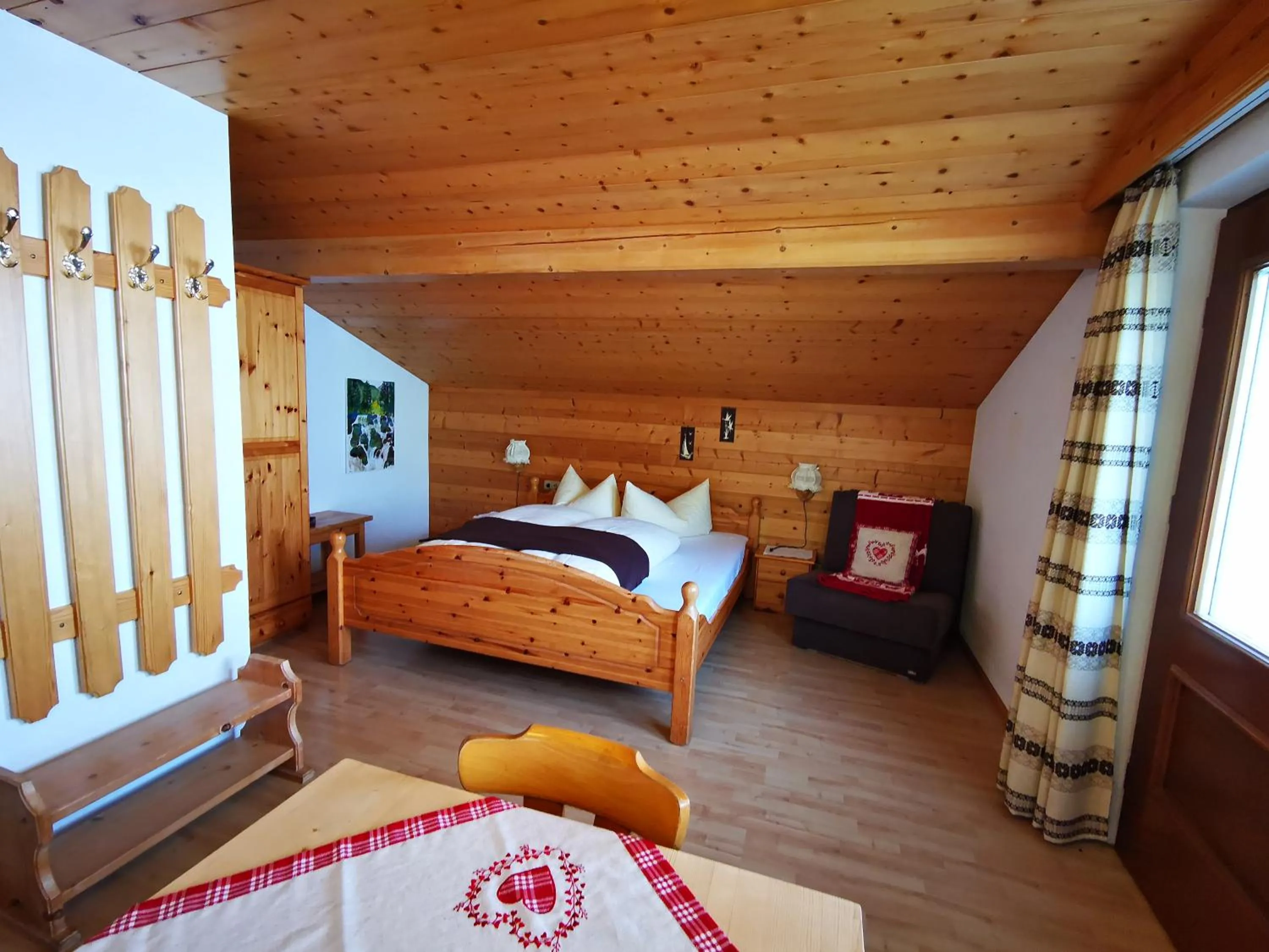 Bed in Haus Steinkarblick und Berghäusl