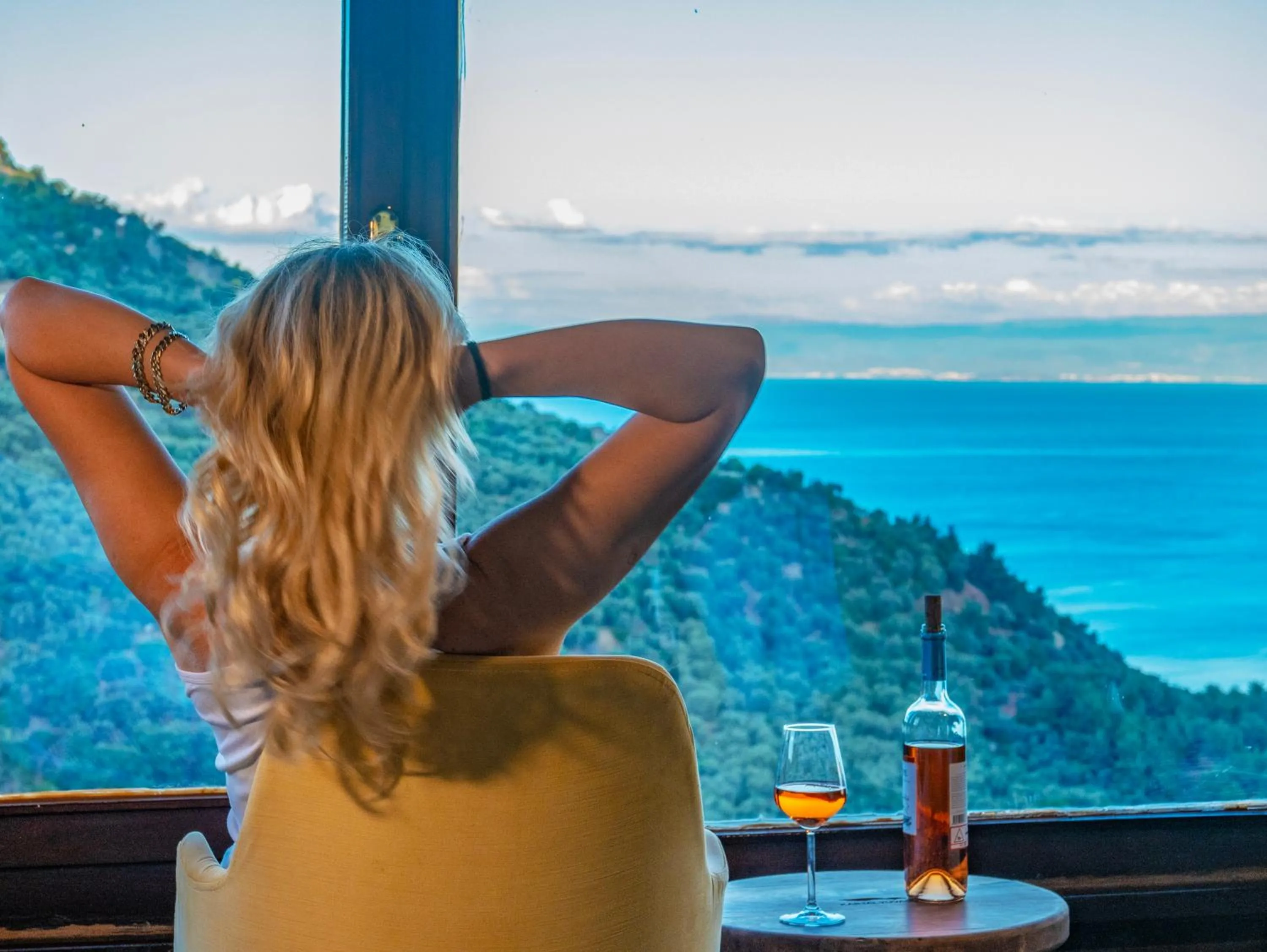 room service in Assos Kartal Yuvasi Hotel