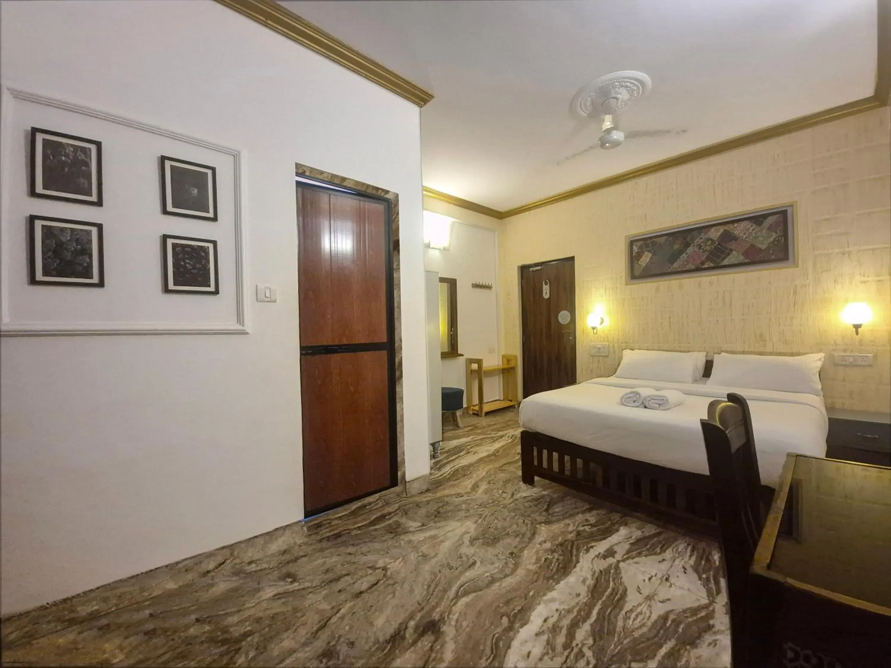 Superior Room - 10% off on Food and Soft Beverage in LaligurasVilla Beachside Escape - 100m to Beach Superior Room - 10% off on Food and Soft Beverage in LaligurasVilla Beachside Escape - 100m to Beach