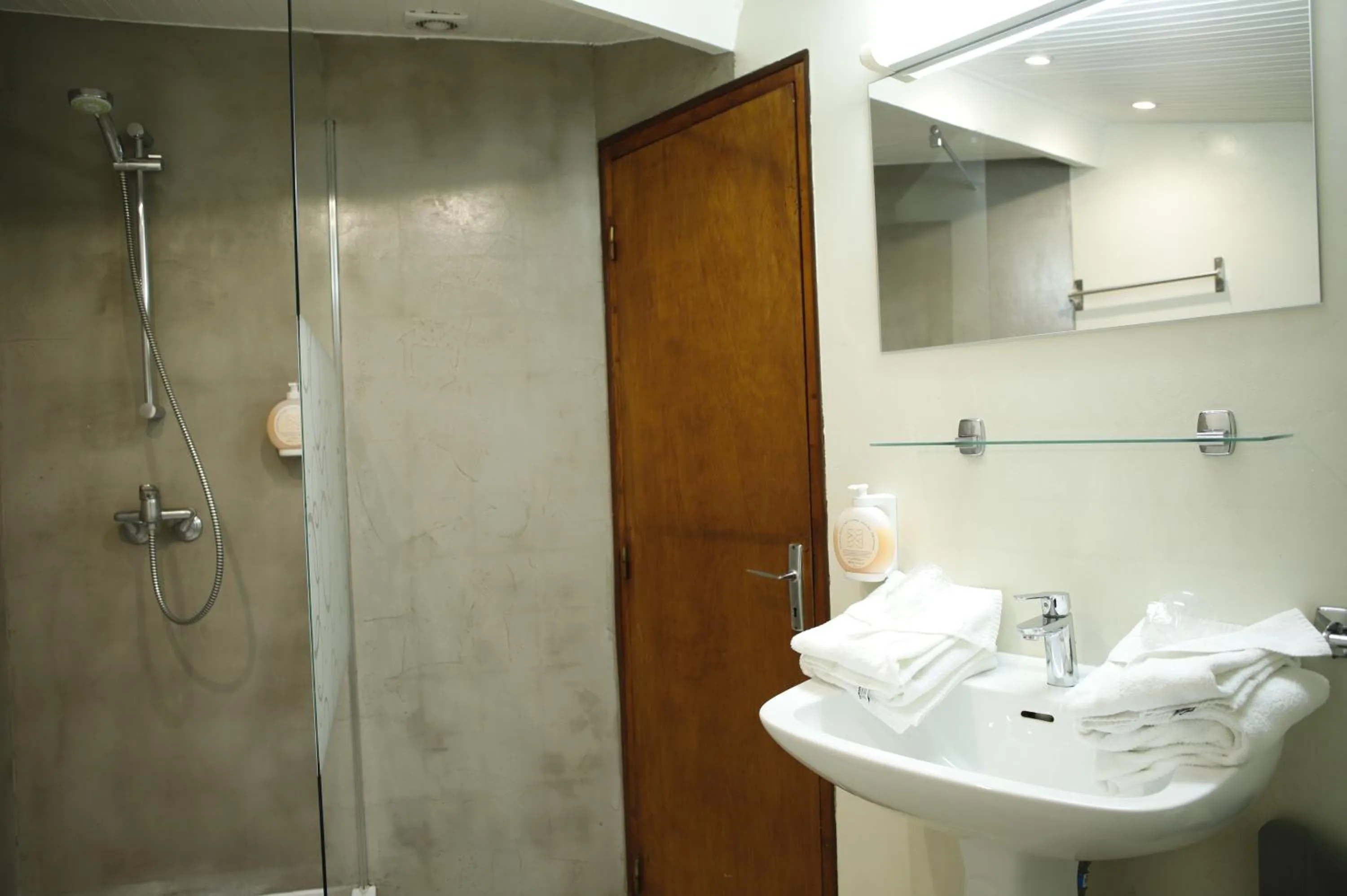 Bathroom in Le Fangassier