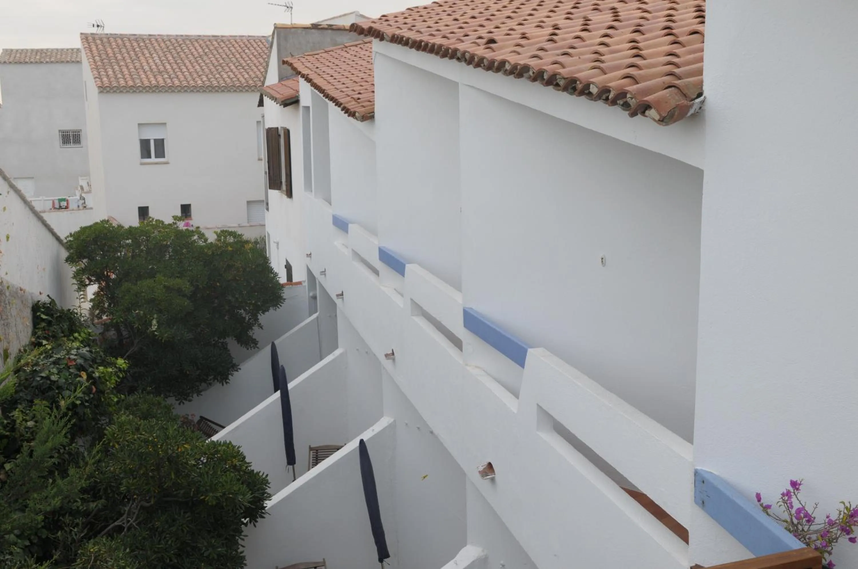 Inner courtyard view in Le Fangassier