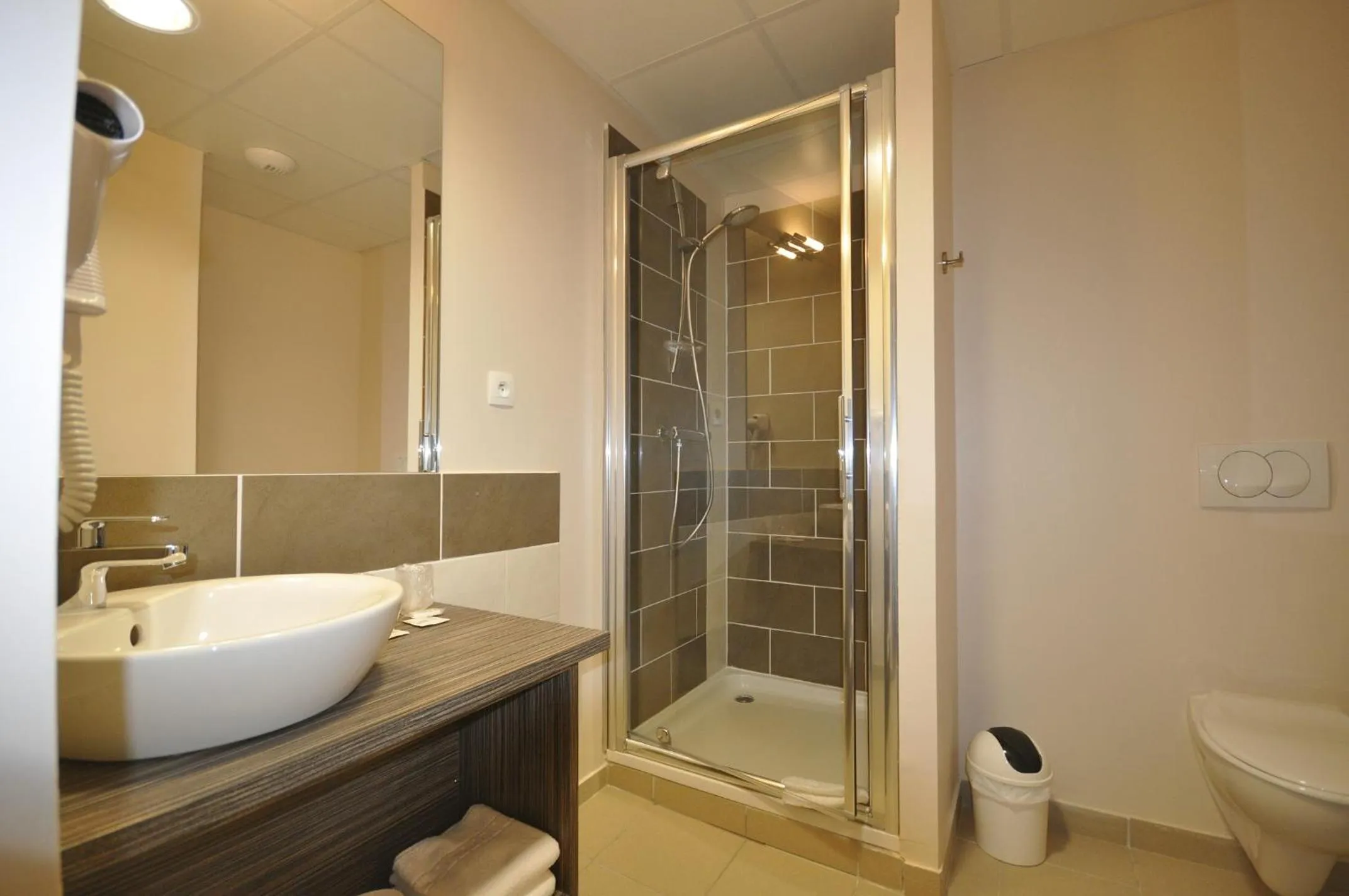 Bathroom in Hotel Caiman