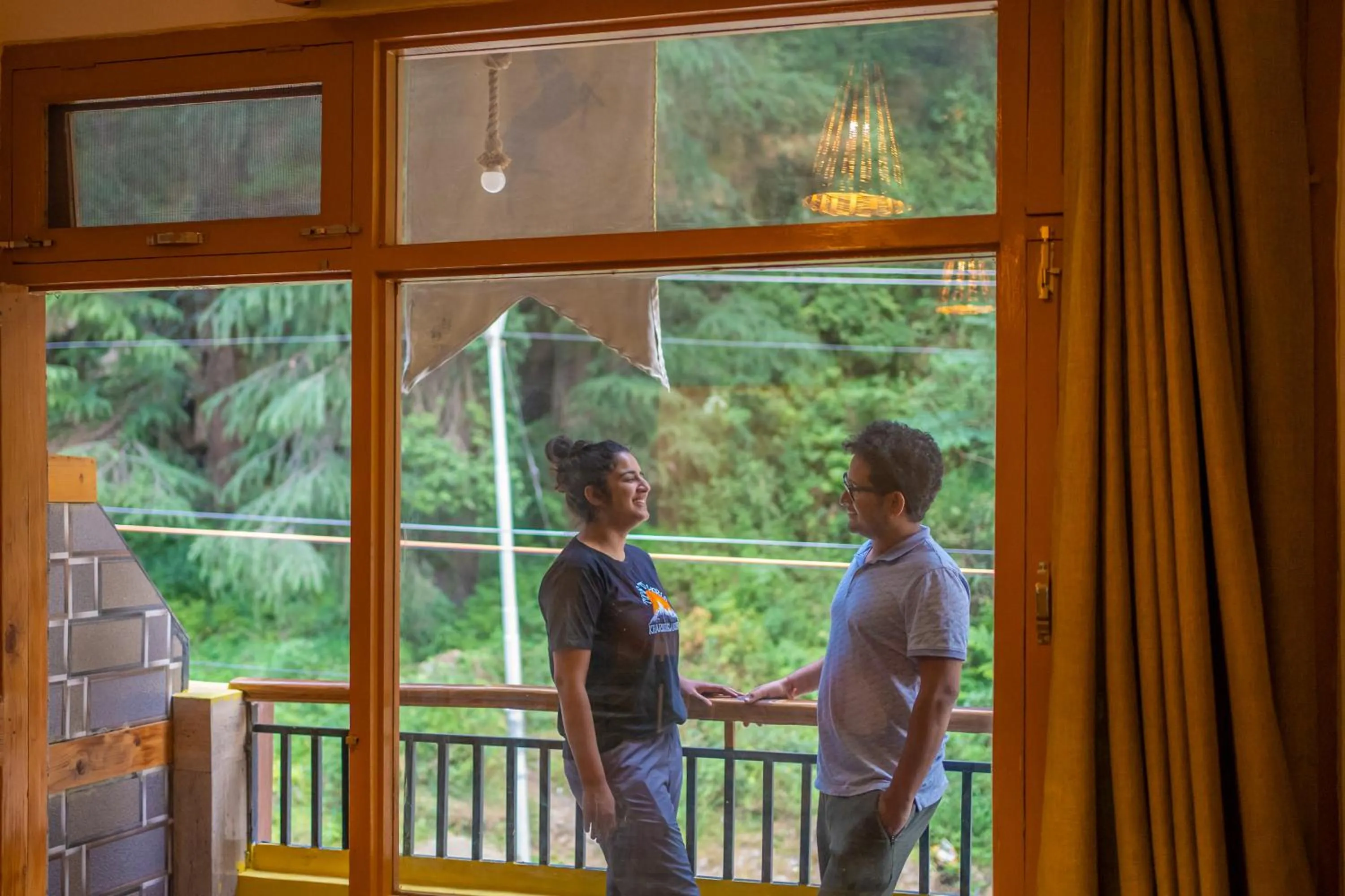 Balcony/Terrace in Whoopers Hostel Kasol