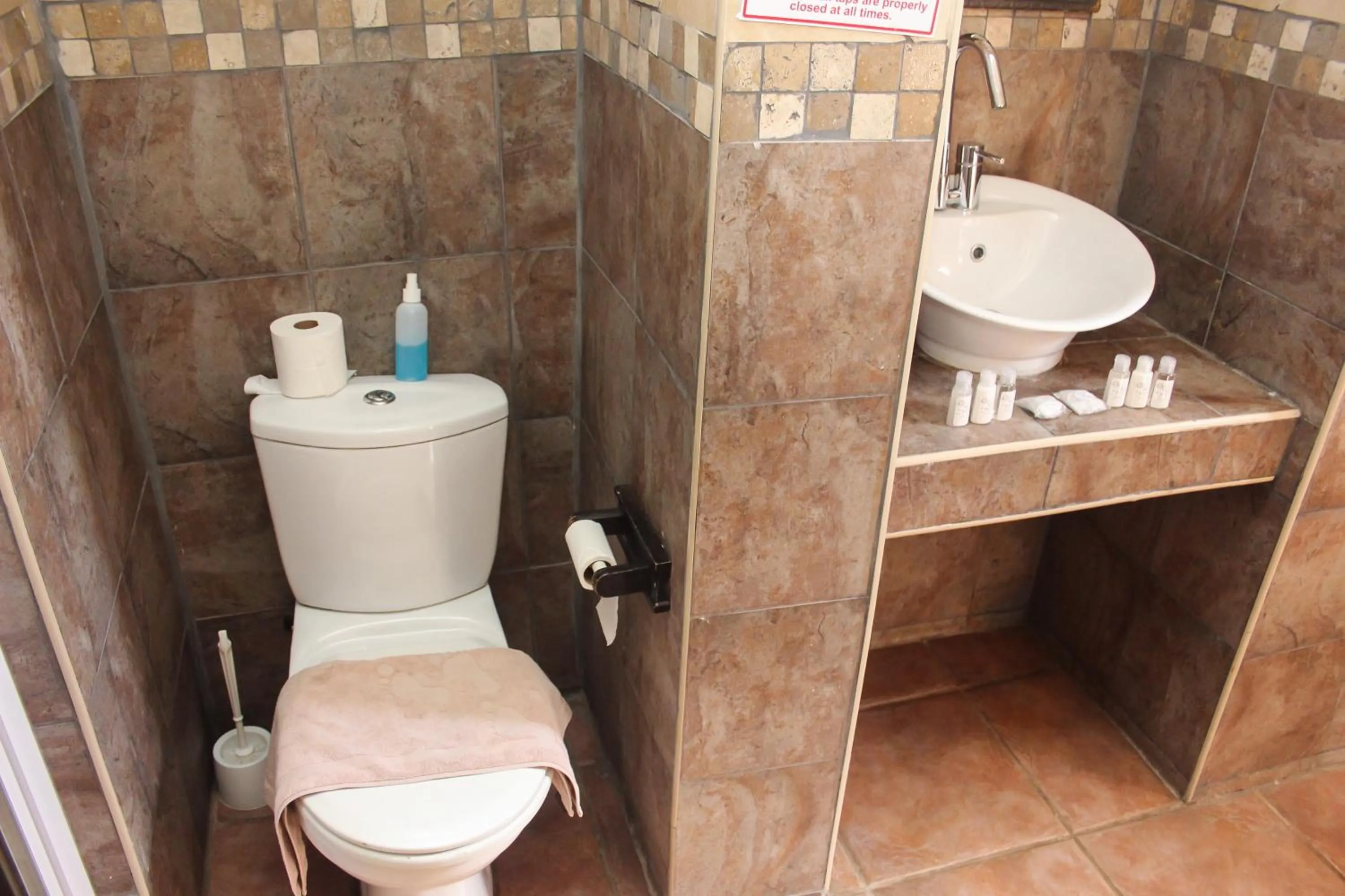 Echo Garden Guesthouse