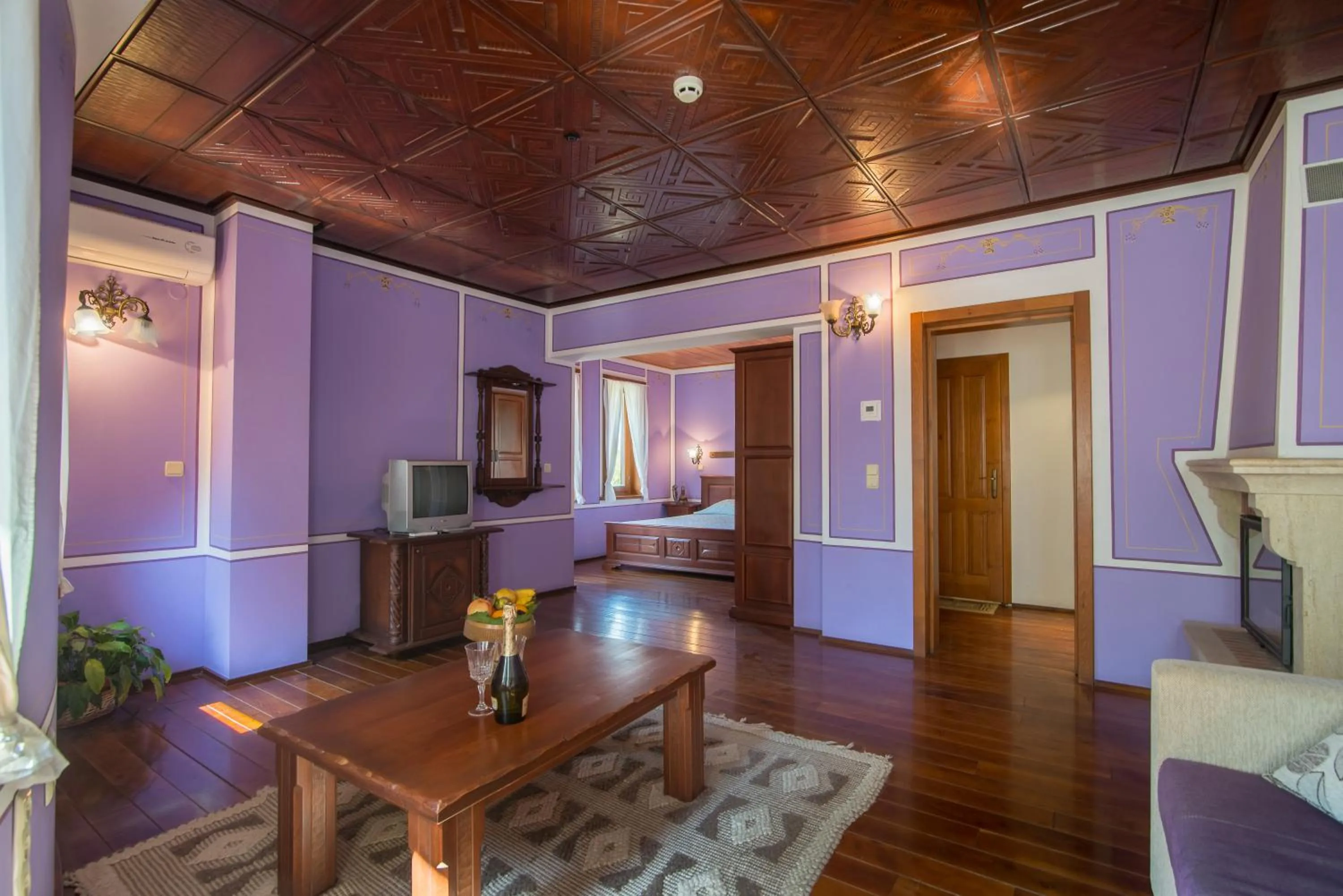 Seating area in Hotel Izvora