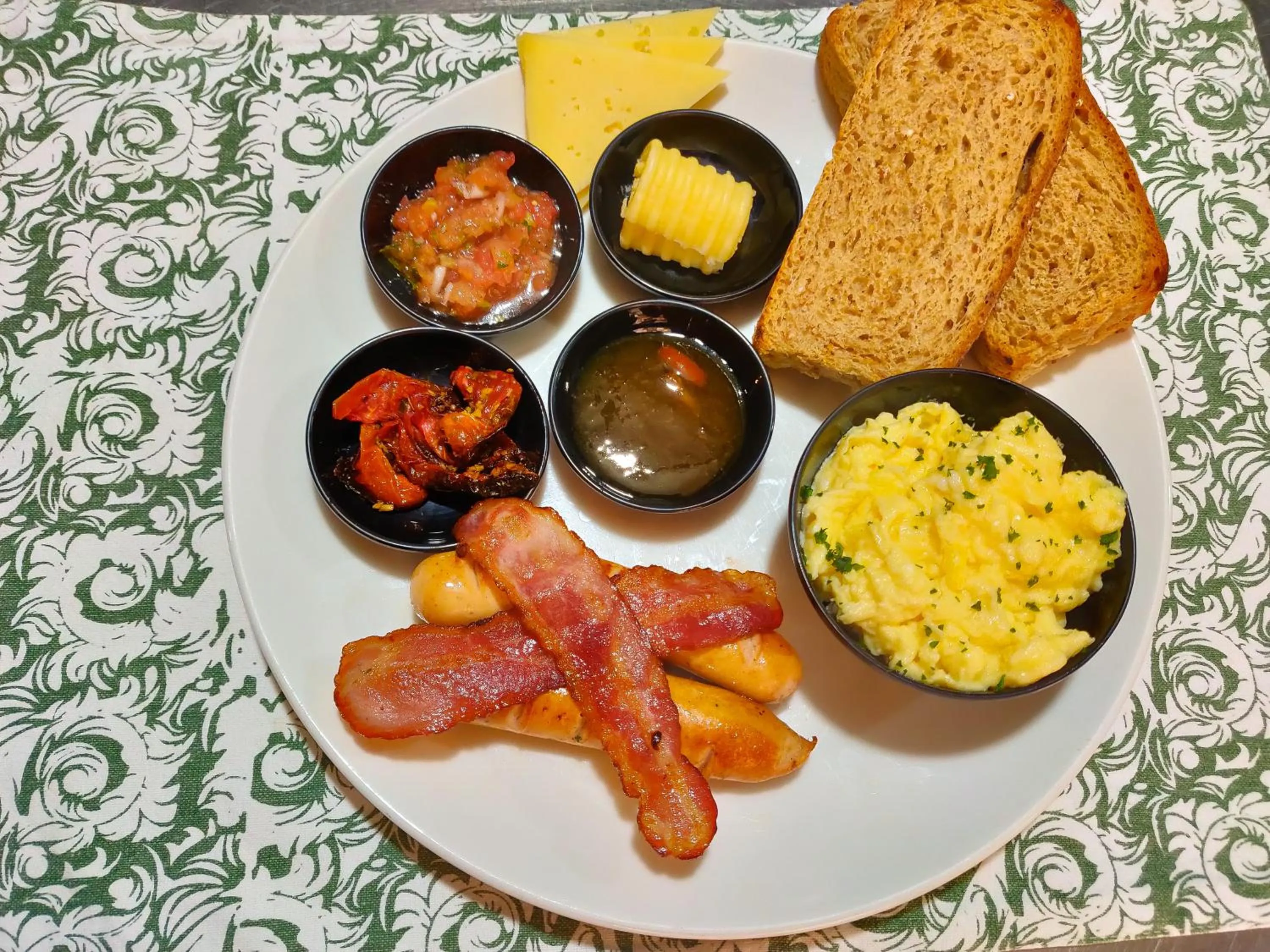 Food and drinks in Hotel Patan House