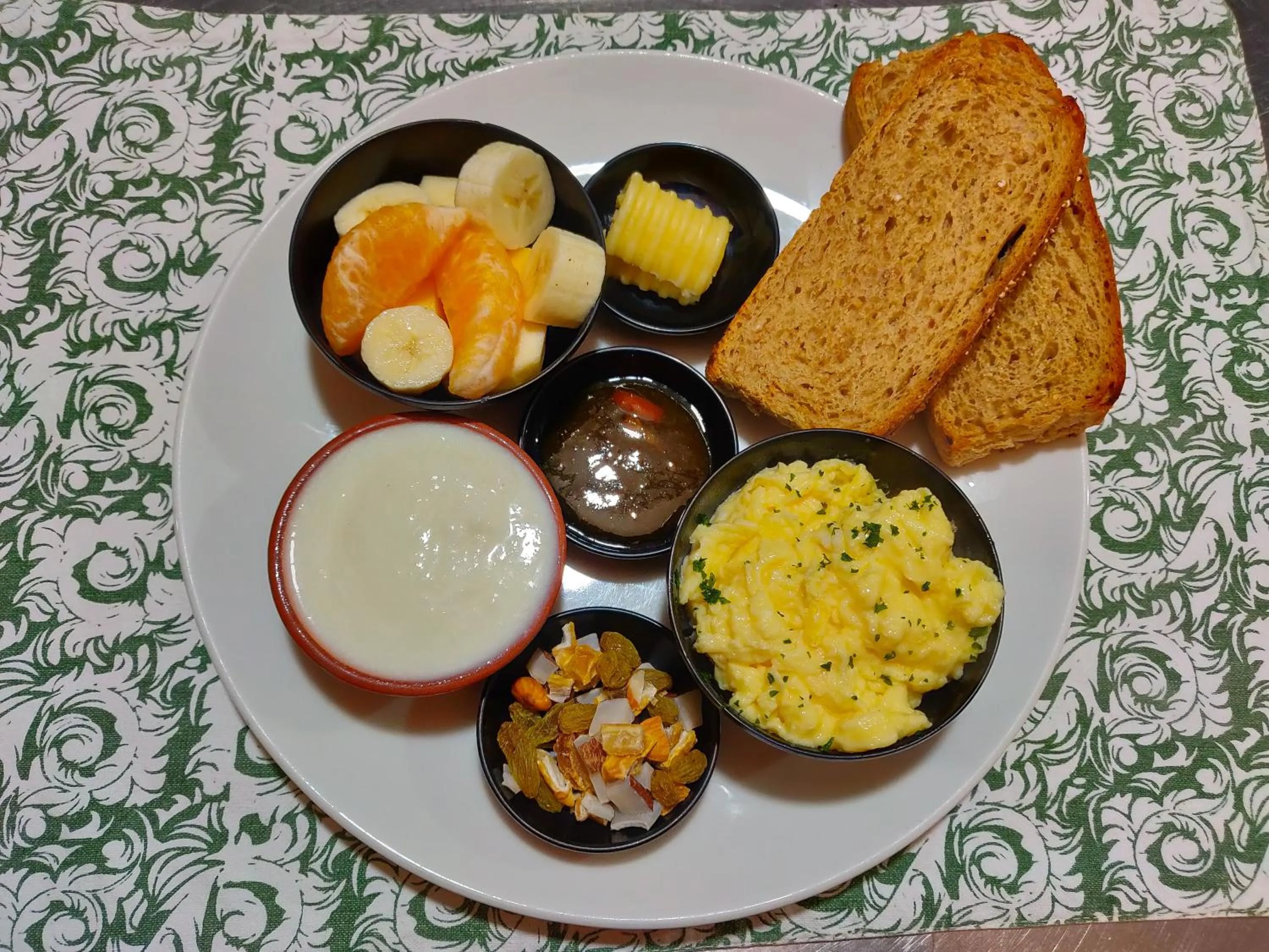 Food and drinks in Hotel Patan House