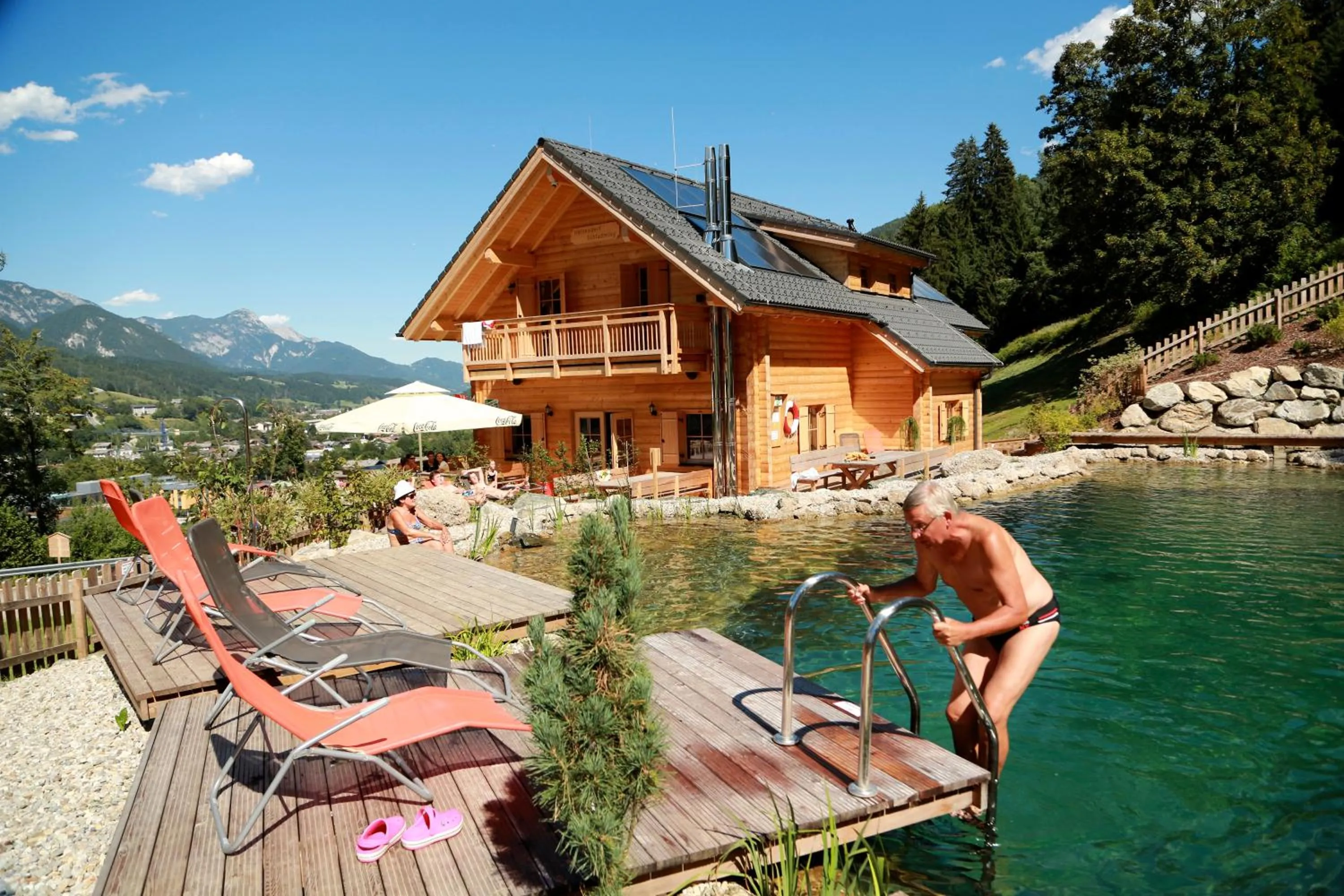 Swimming pool in Hüttendorf Schladming