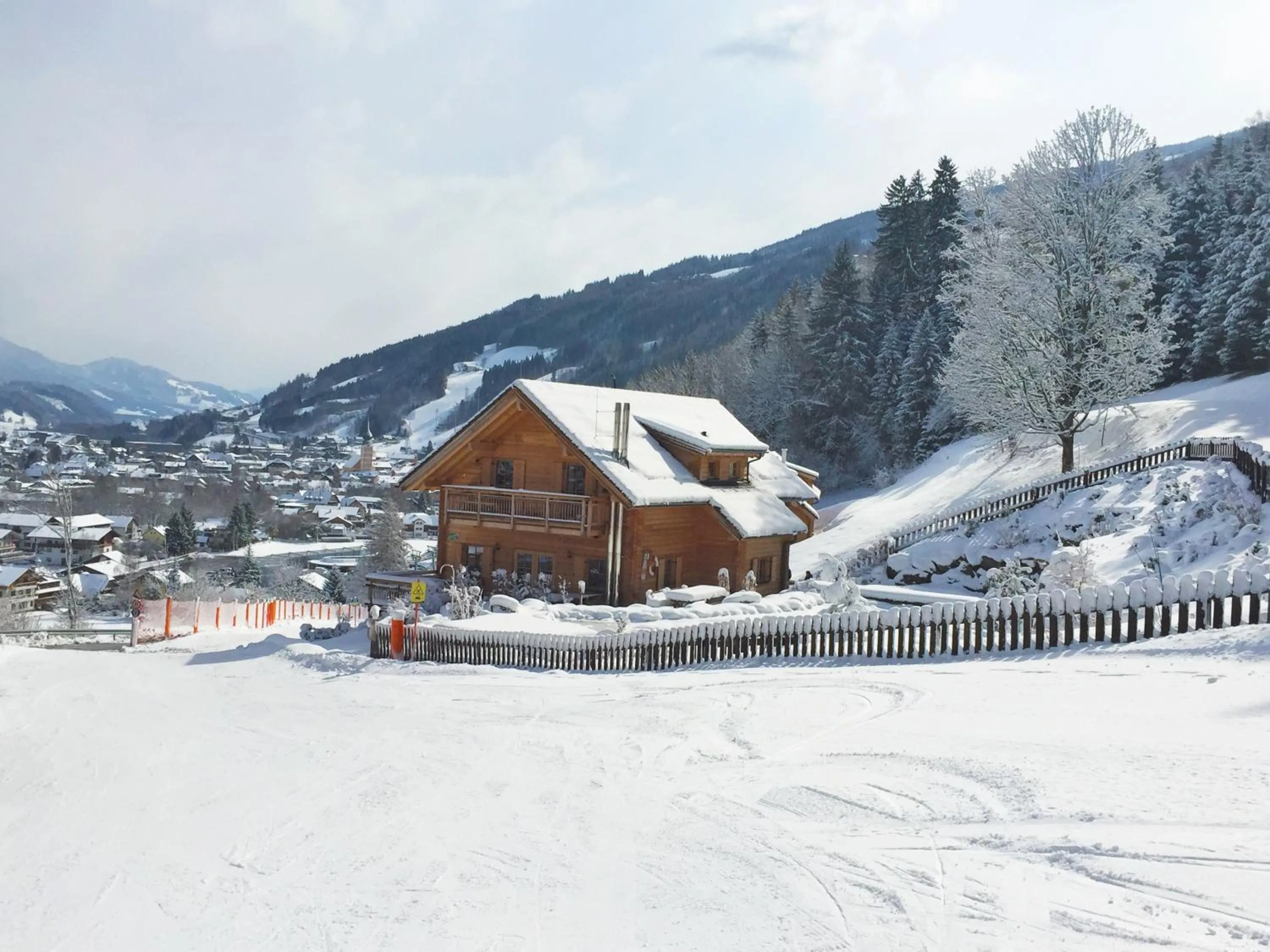 Property building in Hüttendorf Schladming