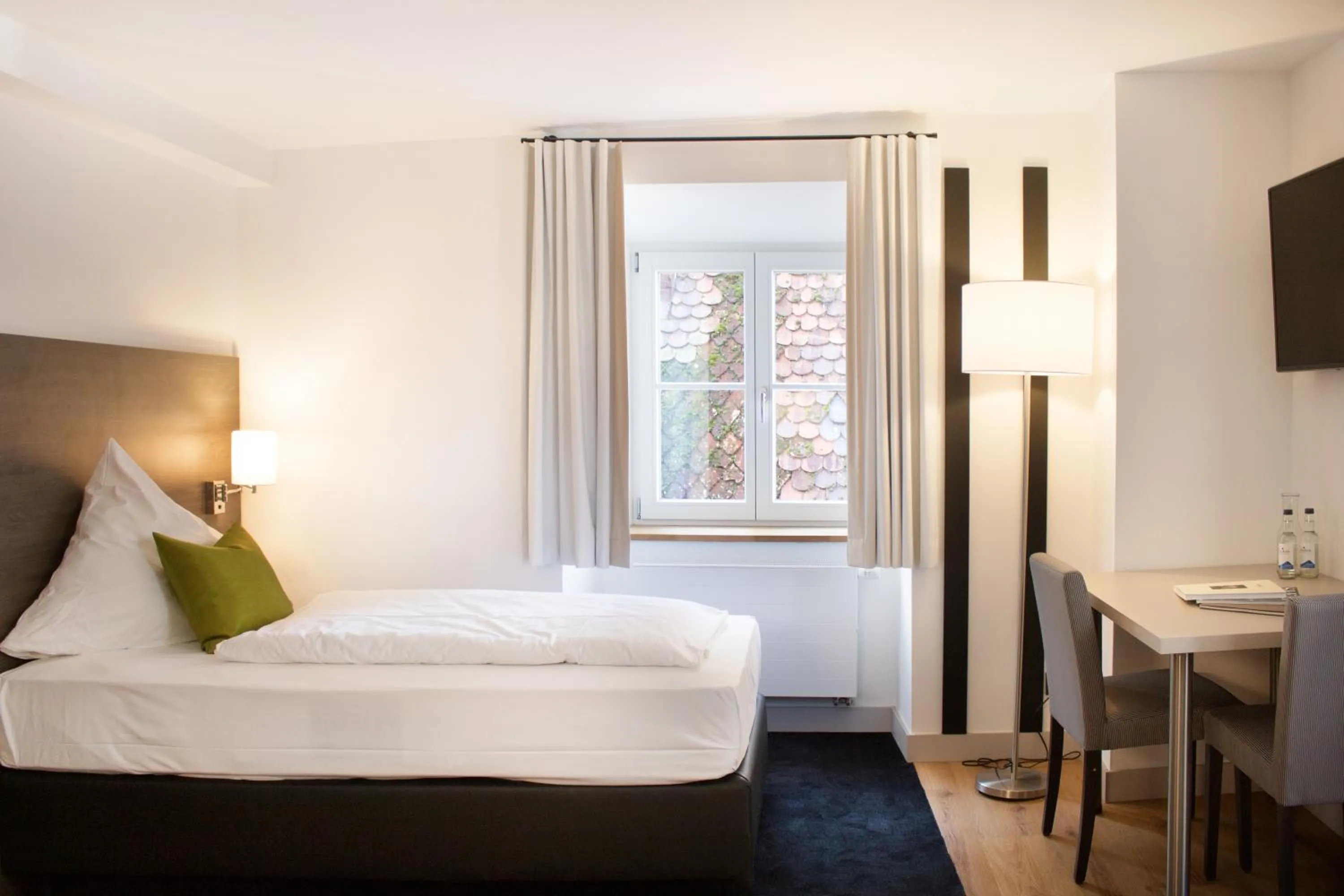 Photo of the whole room, Bed in MO Hotel by WMM Hotels