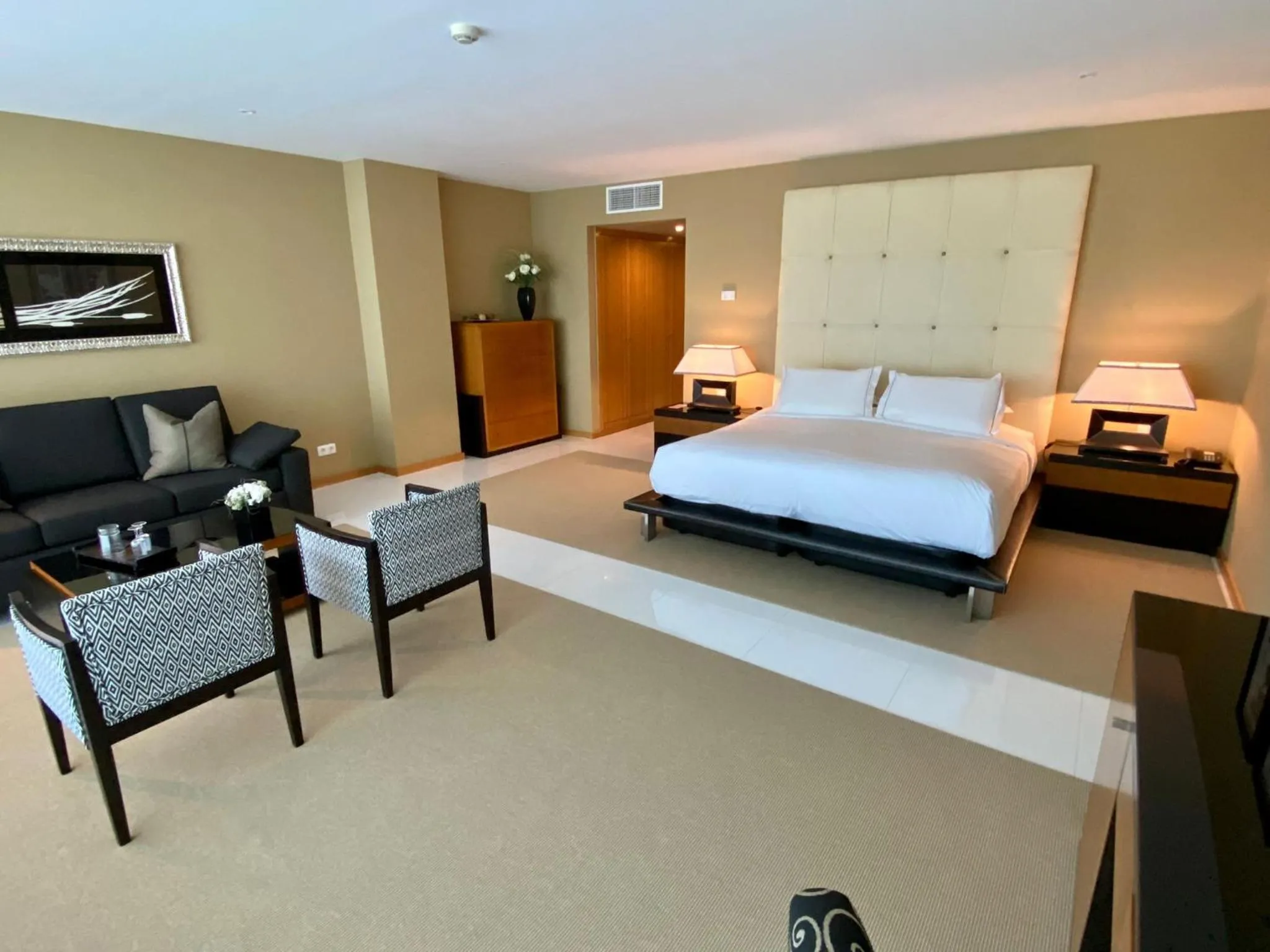 Photo of the whole room, Bed in Vila Valverde Design Country Hotel