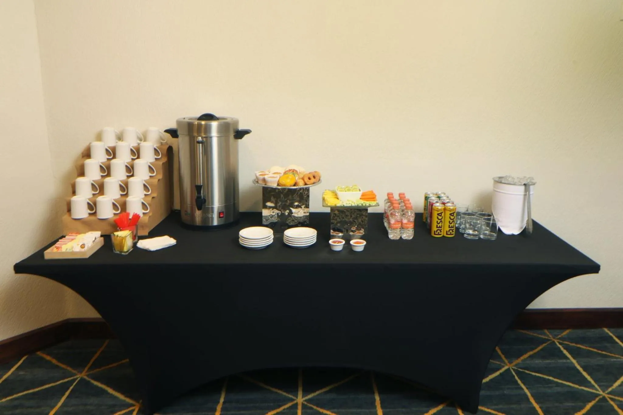 Meeting/conference room in Holiday Inn Tijuana Zona Rio by IHG