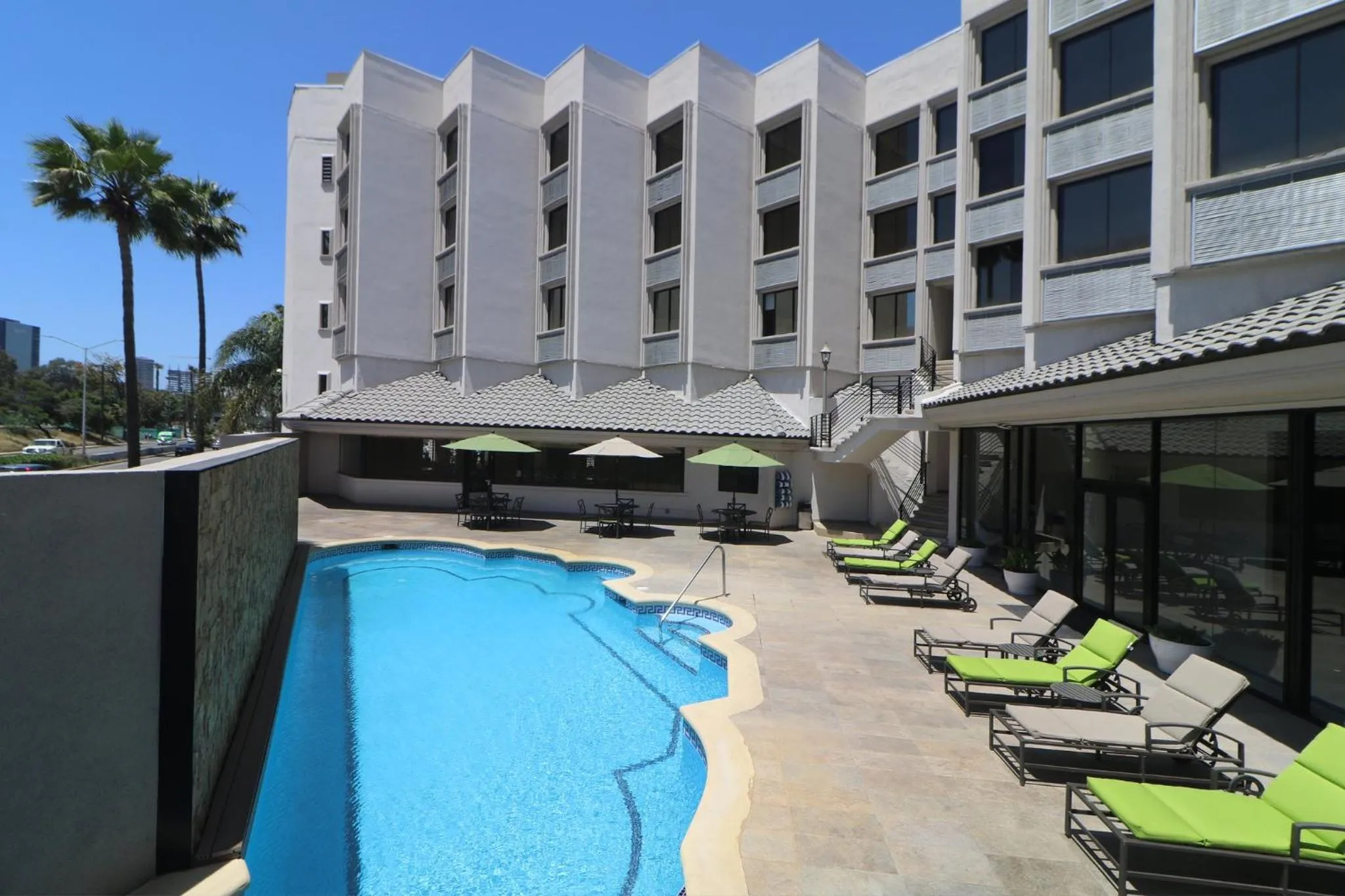 Swimming pool in Holiday Inn Tijuana Zona Rio by IHG