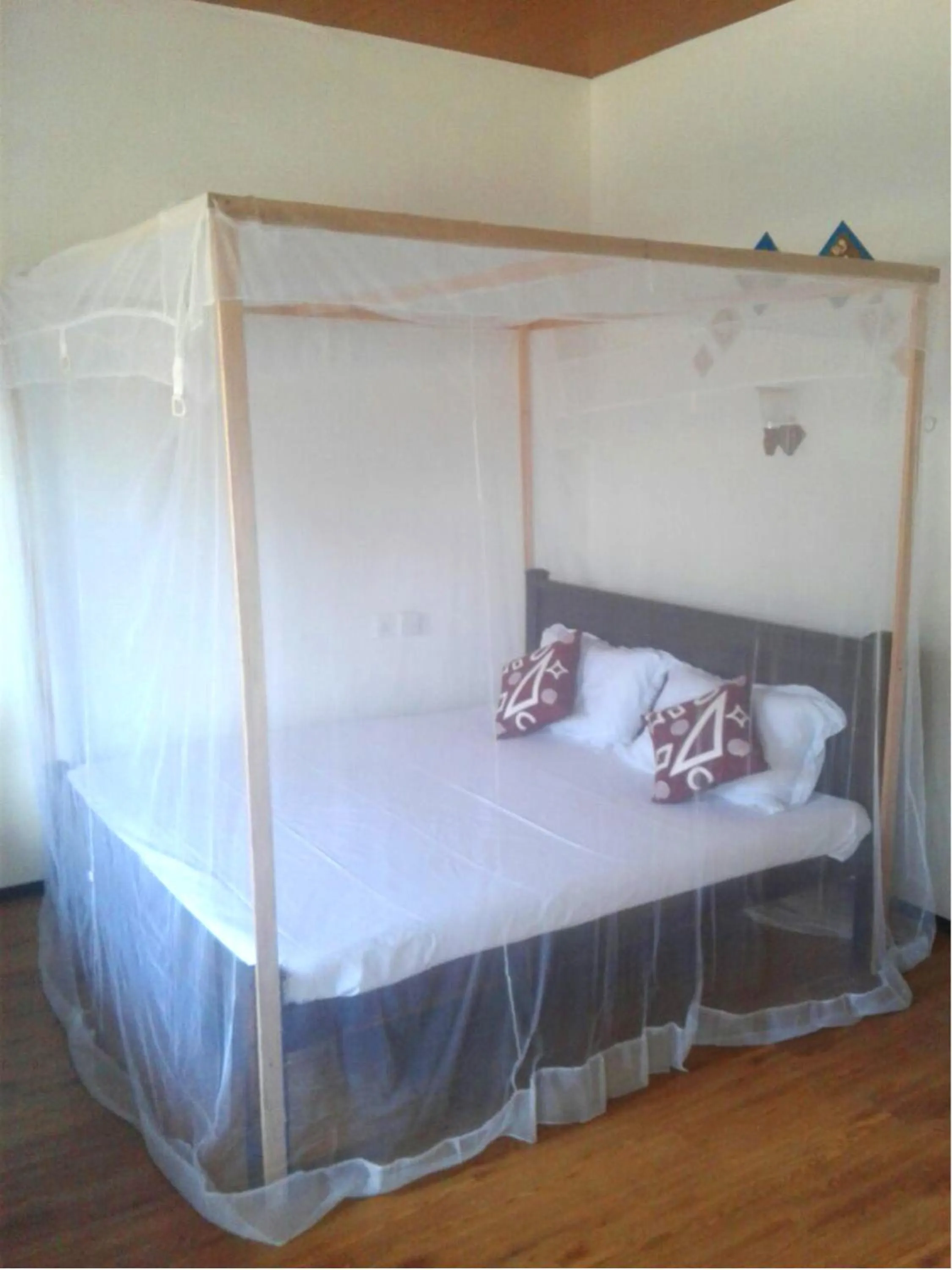 Bedroom, Bed in De Perla Resort