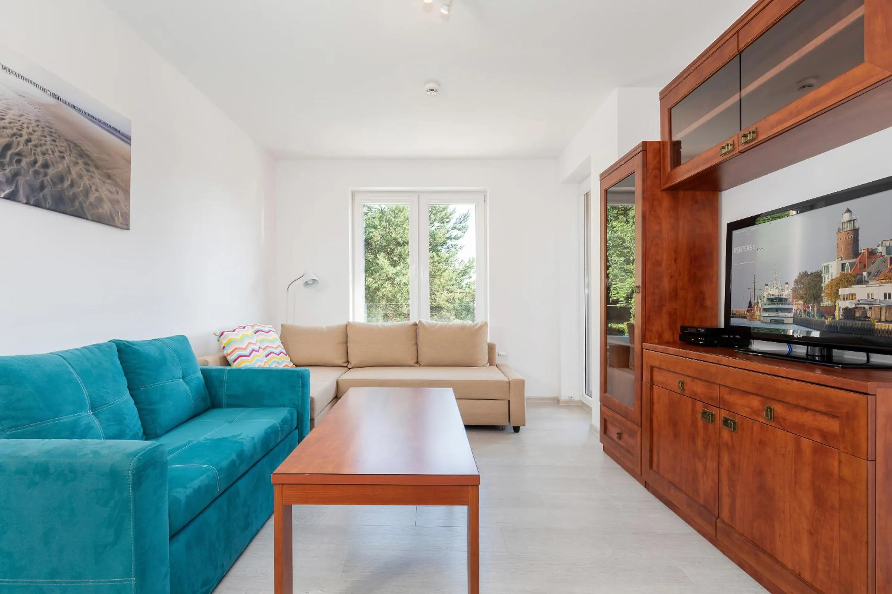 Property building in Apartamenty Polanki Park BASEN, SAUNA & SIŁOWNIA by Noclegi Renters