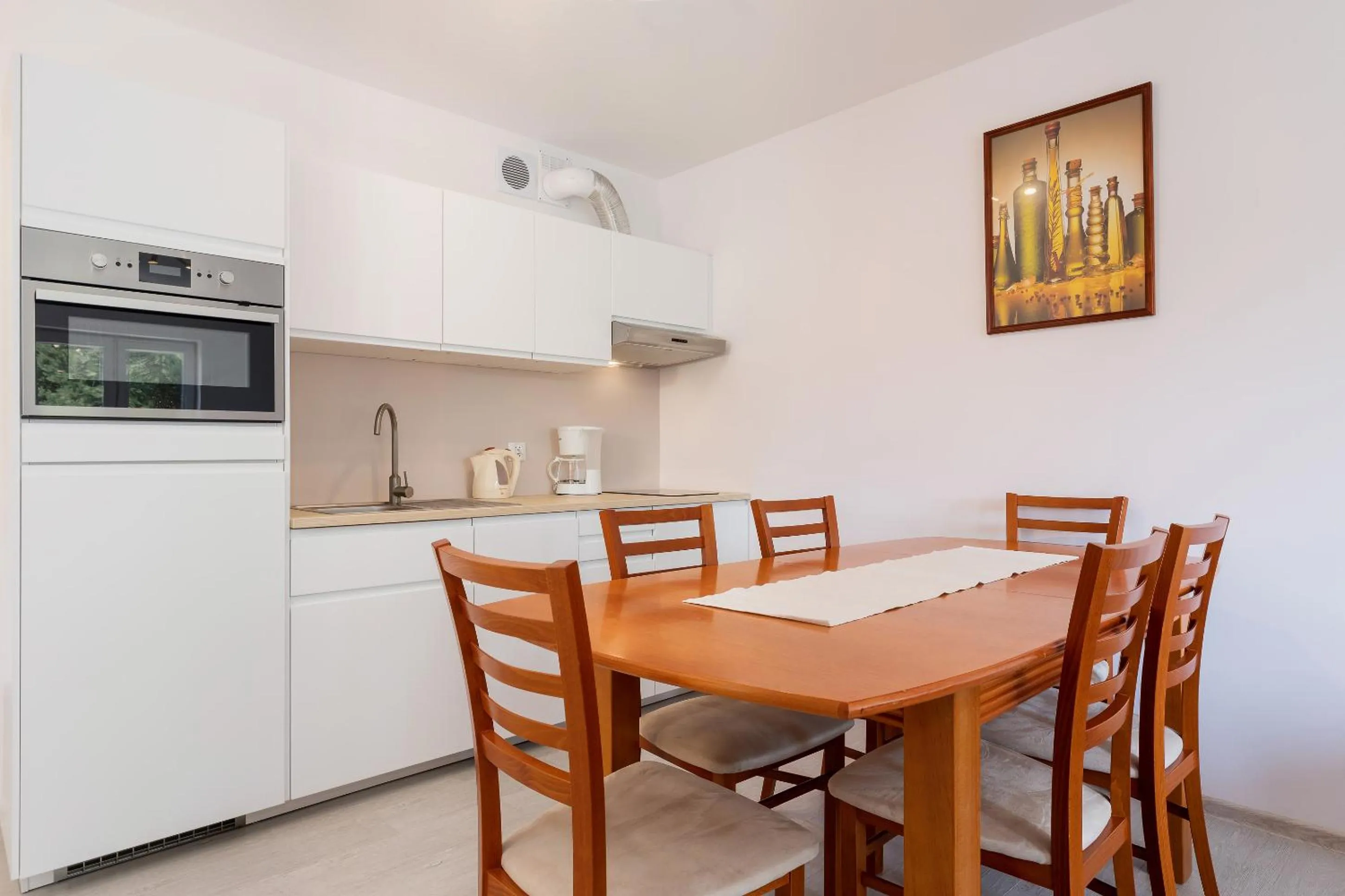 Property building in Apartamenty Polanki Park BASEN, SAUNA & SIŁOWNIA by Noclegi Renters