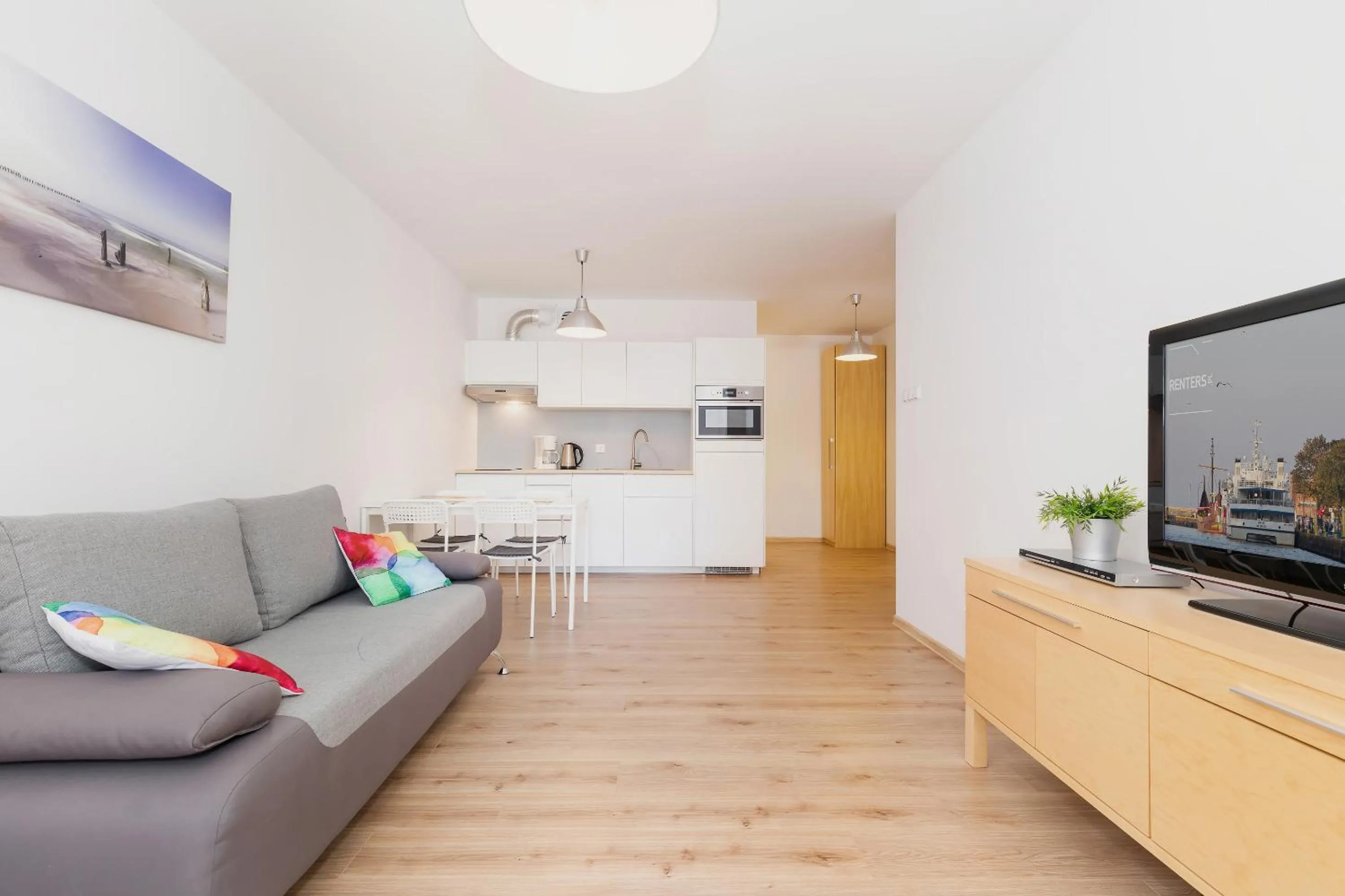 Property building in Apartamenty Polanki Park BASEN, SAUNA & SIŁOWNIA by Noclegi Renters