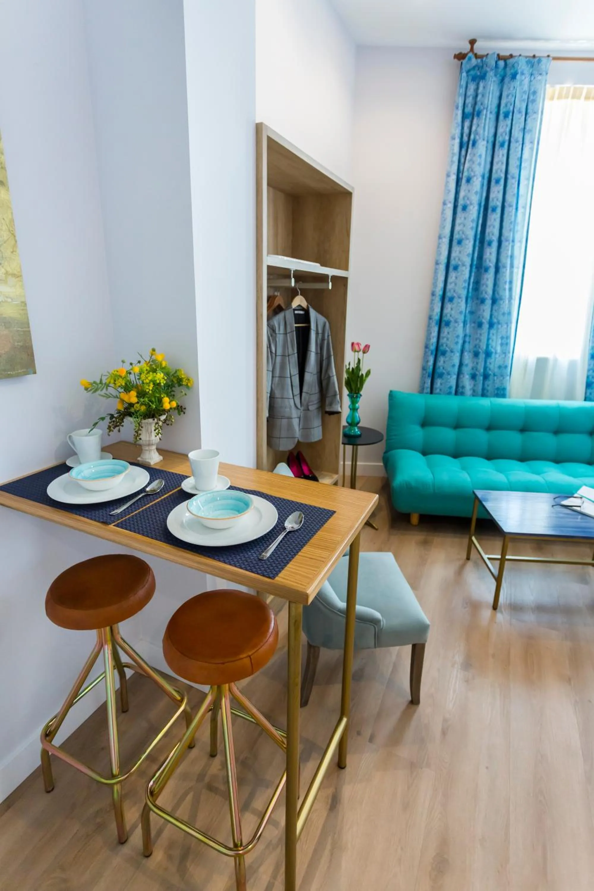 Living room in Casa de la Merced Suites