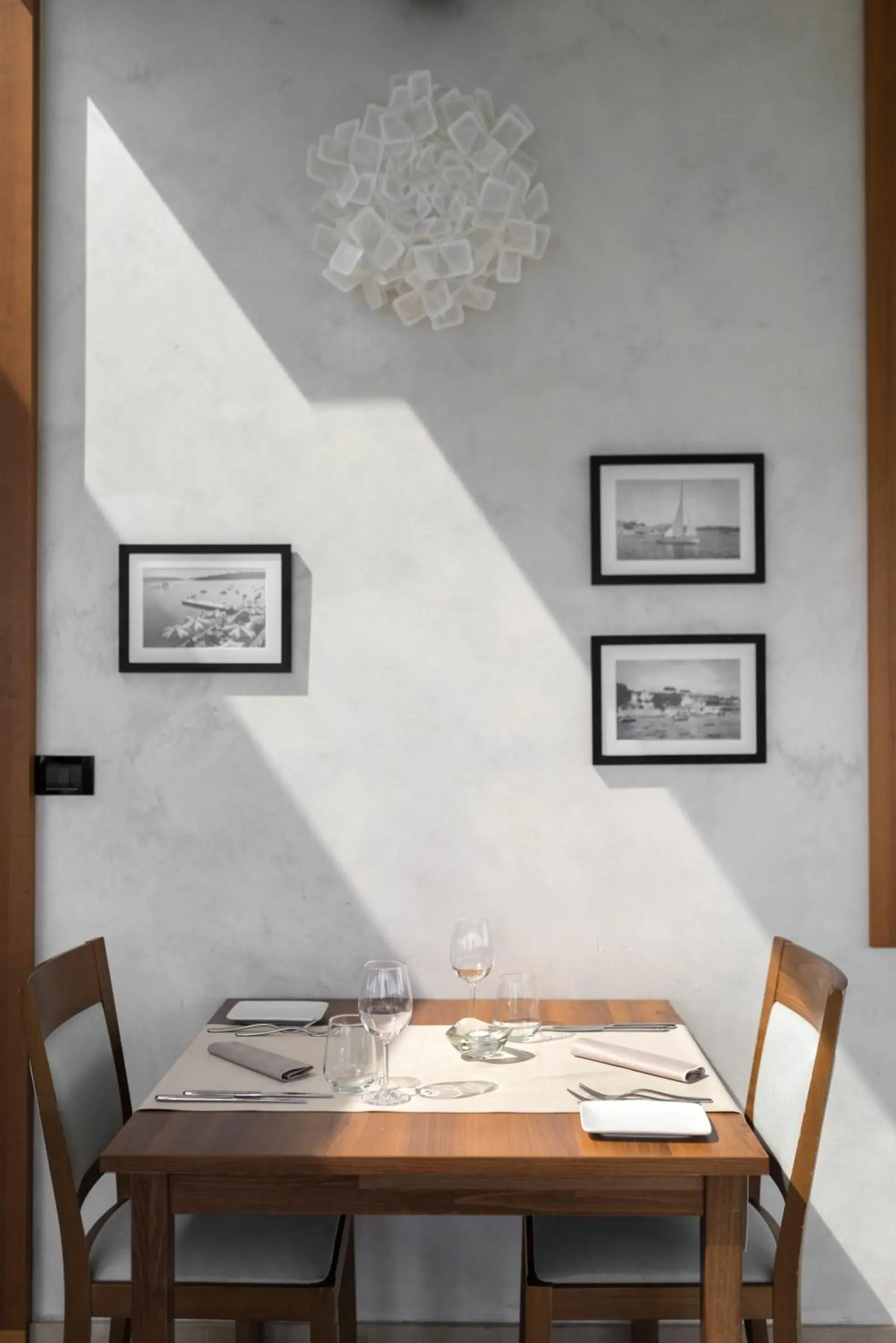 Restaurant/places to eat in Ribarska Koliba Resort Restaurant/places to eat in Ribarska Koliba Resort