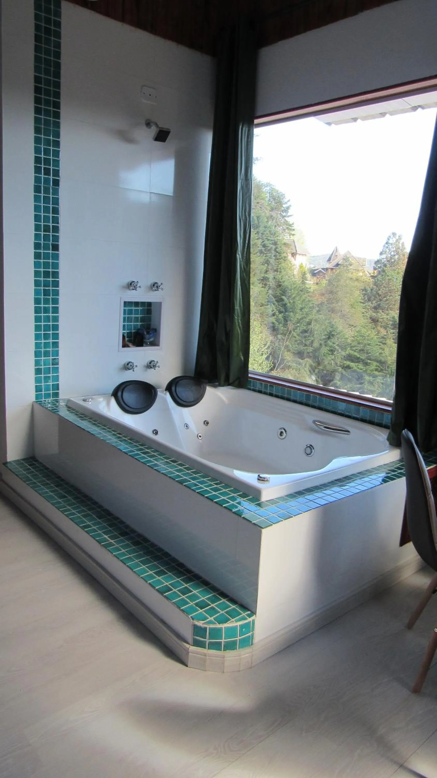 Golden Forest Pousada