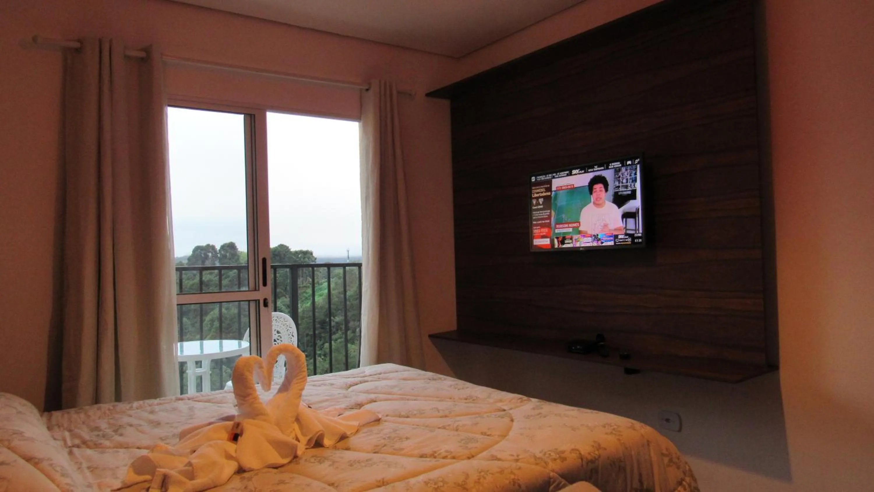 Bed in Golden Forest Pousada