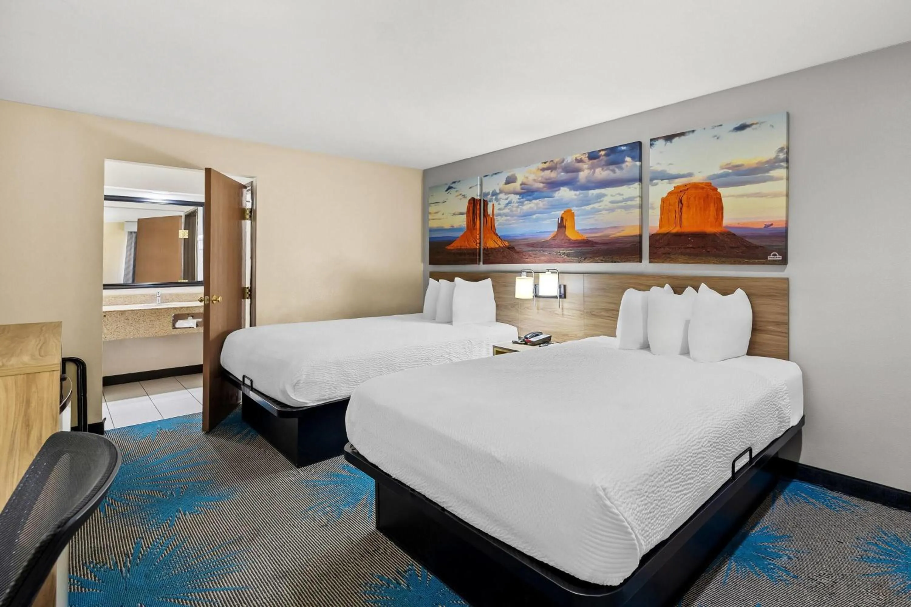 Bed in Days Inn by Wyndham Tucson Airport