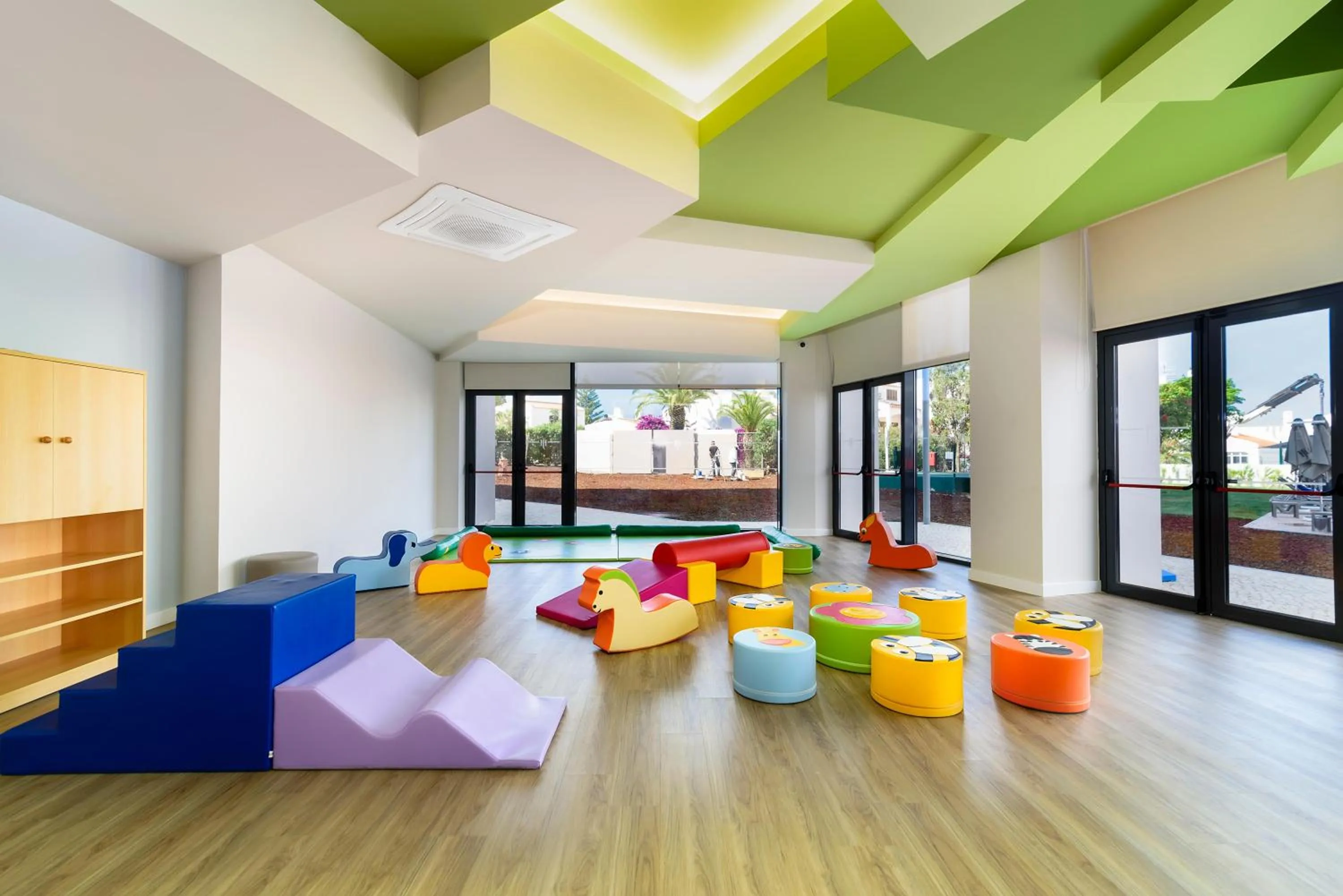 Kids's club in Jupiter Albufeira Hotel - Family & Fun - All Inclusive