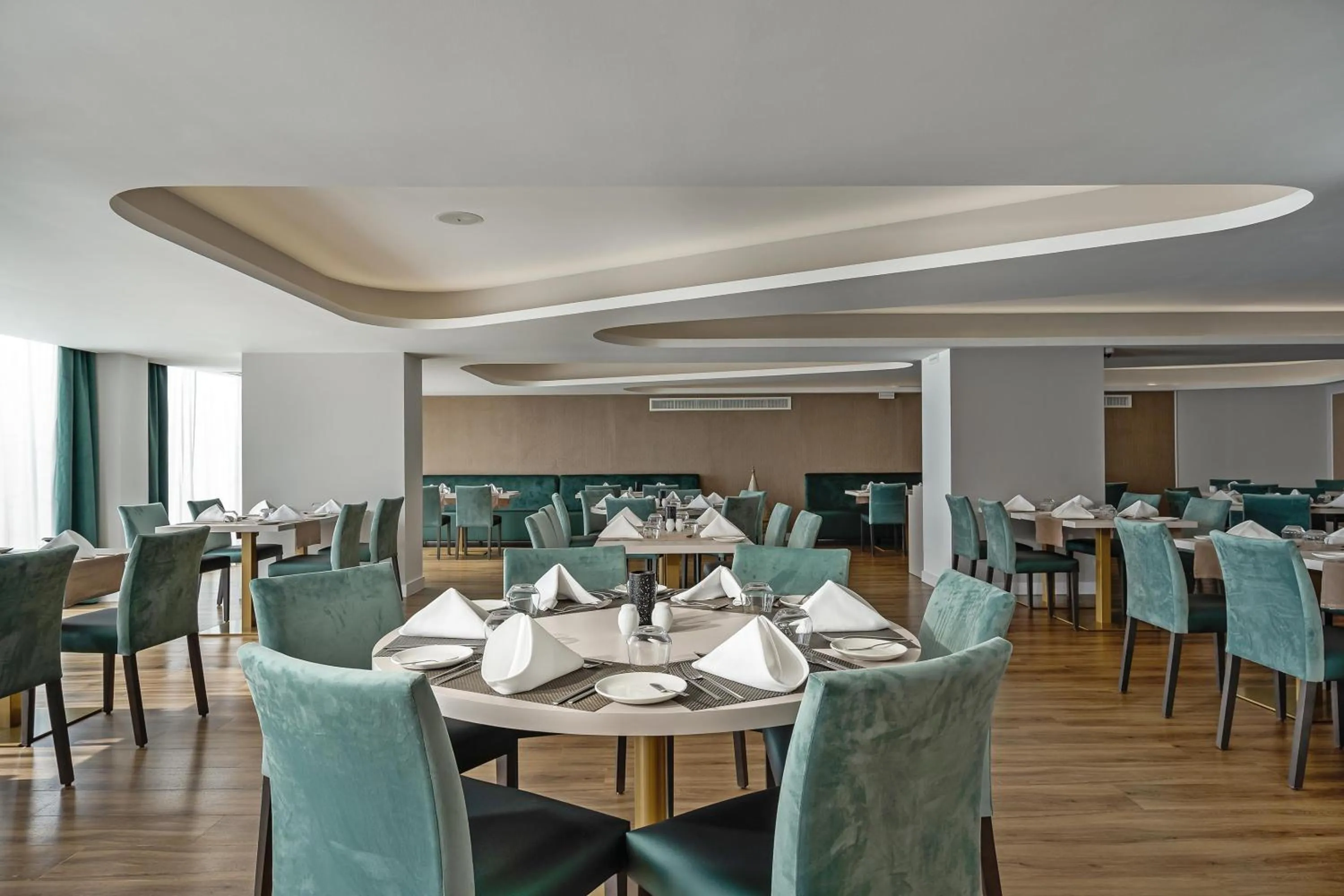 Restaurant/places to eat in Jupiter Albufeira Hotel - Family & Fun - All Inclusive