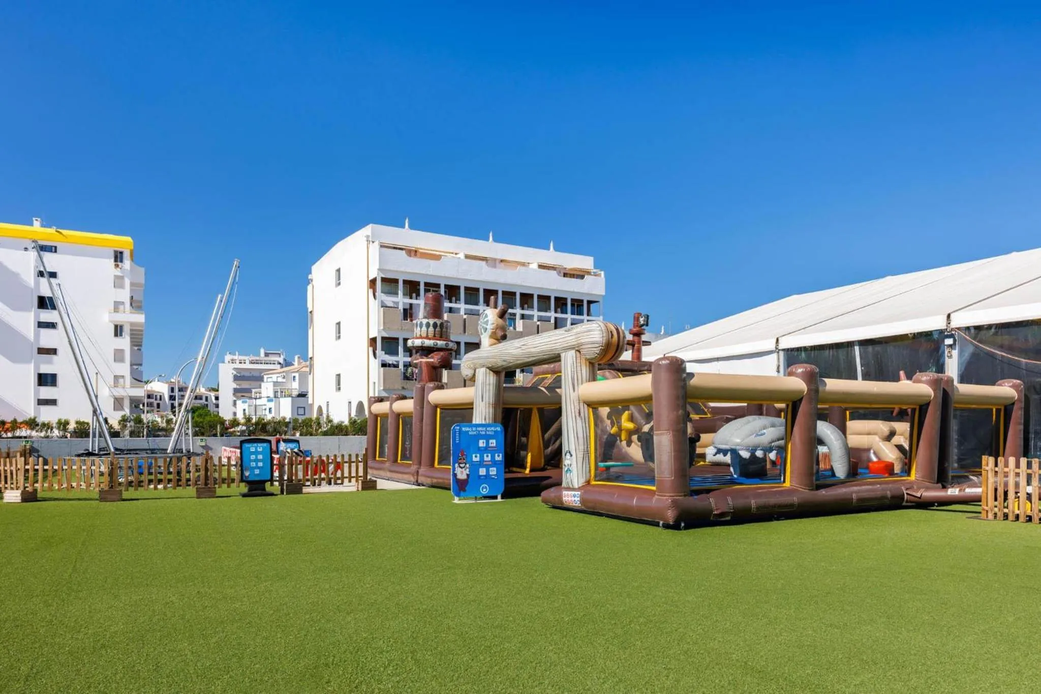 Property building in Jupiter Albufeira Hotel - Family & Fun - All Inclusive