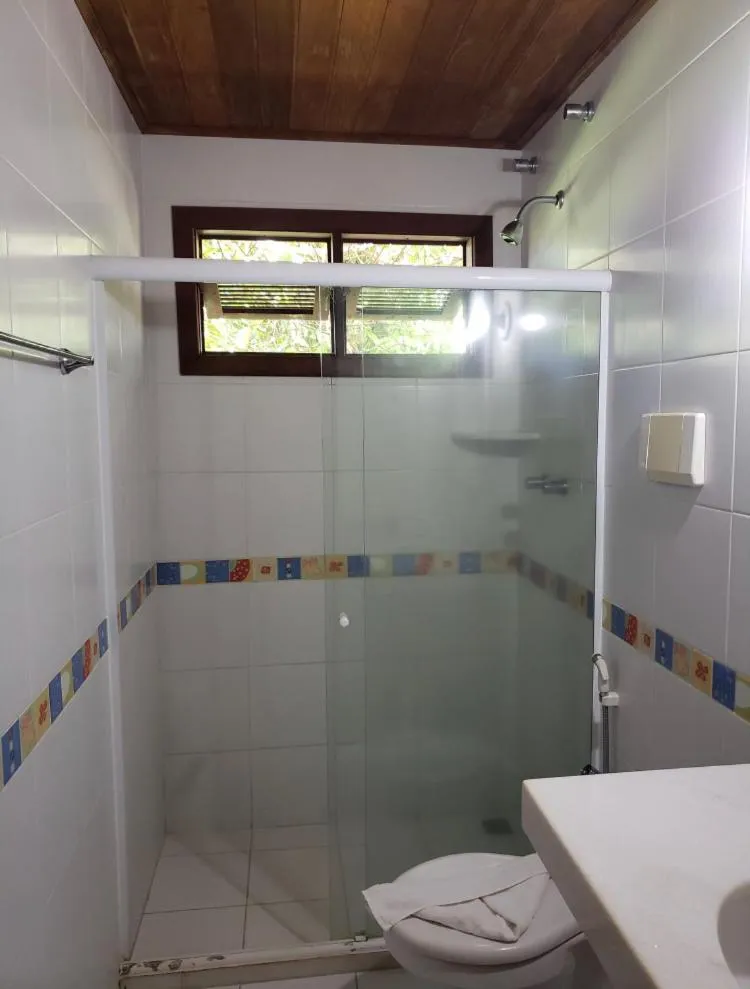 Shower in Pousada Bichelenga