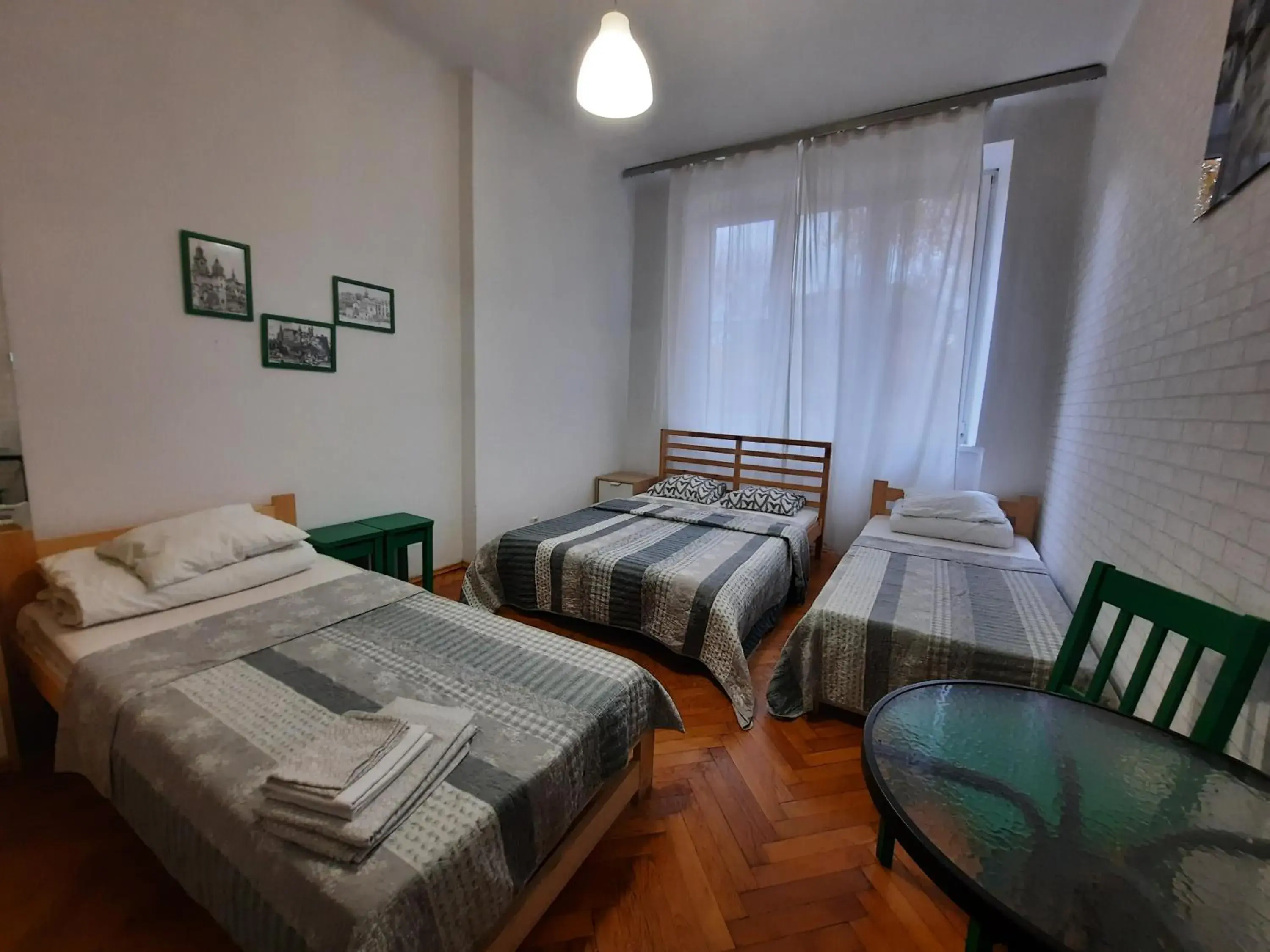 Quadruple Room in Lorf Hostel&Apartments Quadruple Room in Lorf Hostel&Apartments