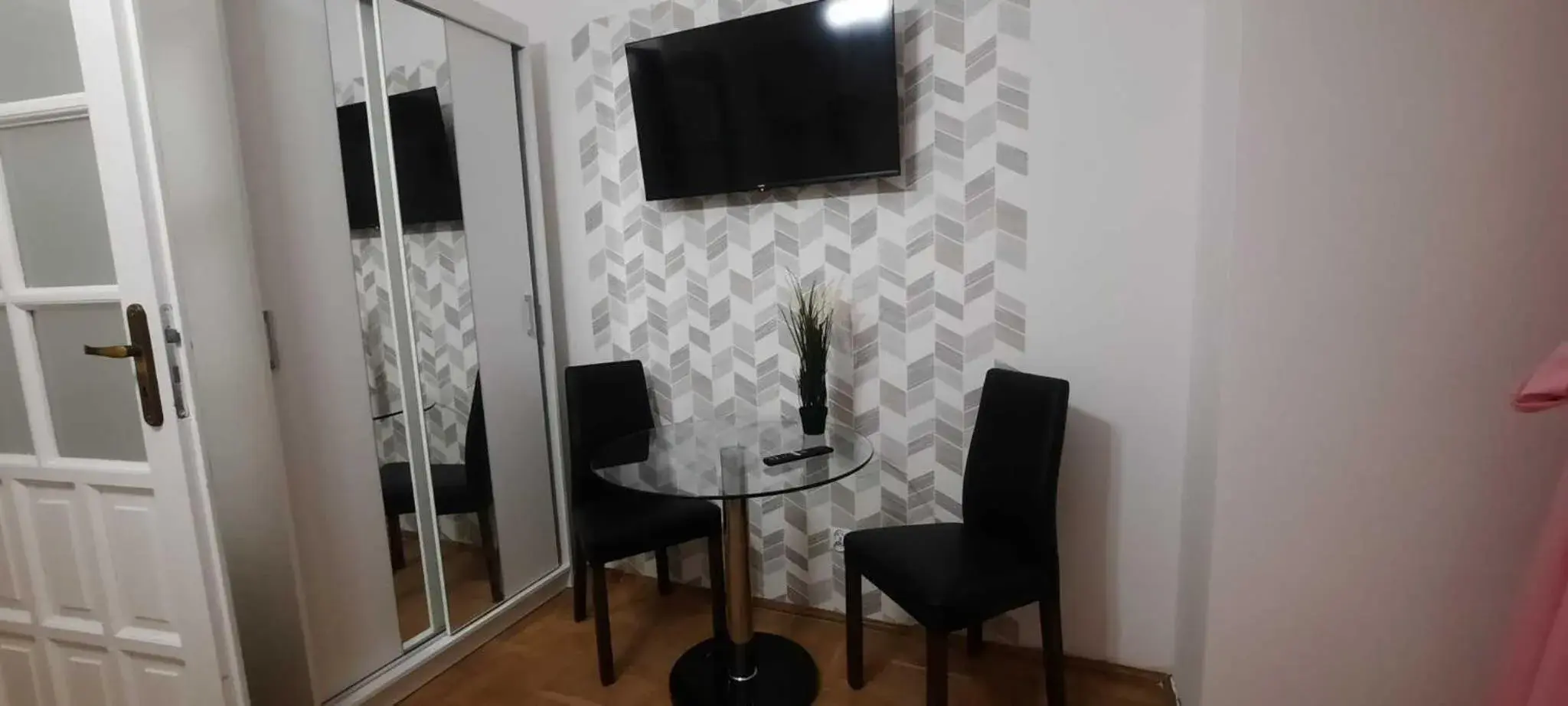 TV and multimedia, TV/Entertainment Center in Lorf Hostel&Apartments