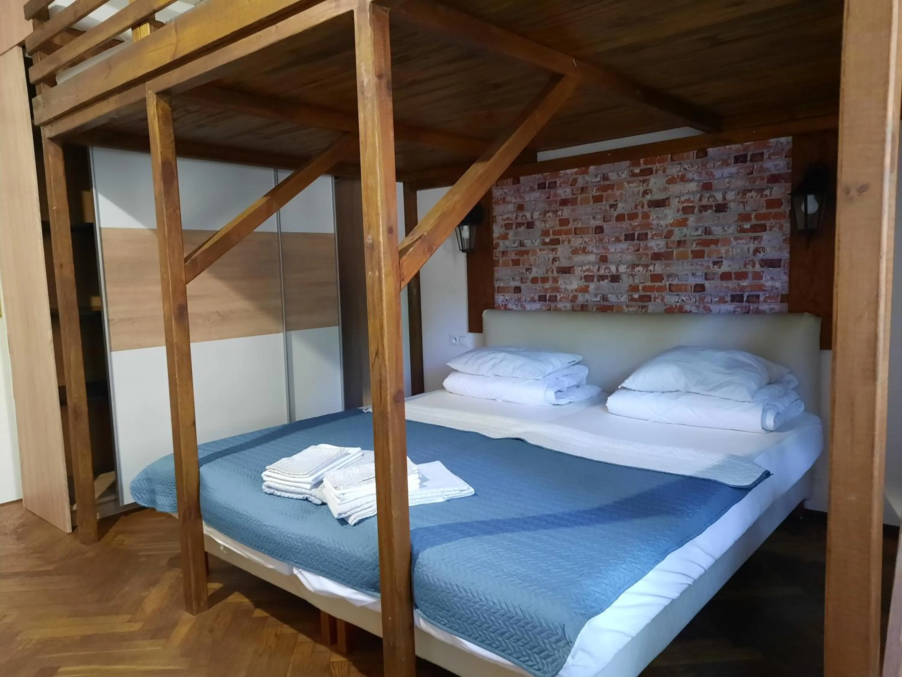 Bed in Lorf Hostel&Apartments