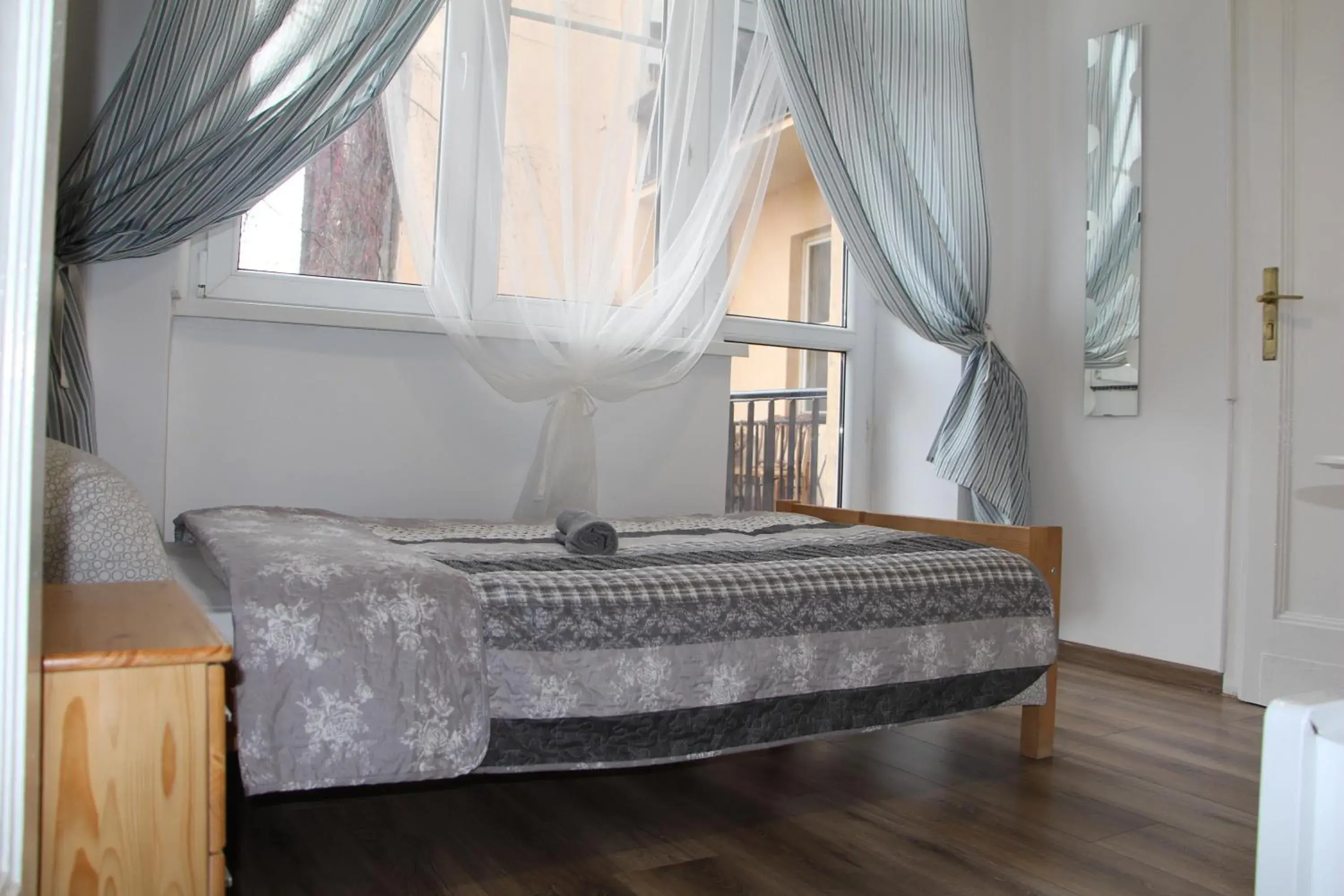 Bed in Lorf Hostel&Apartments