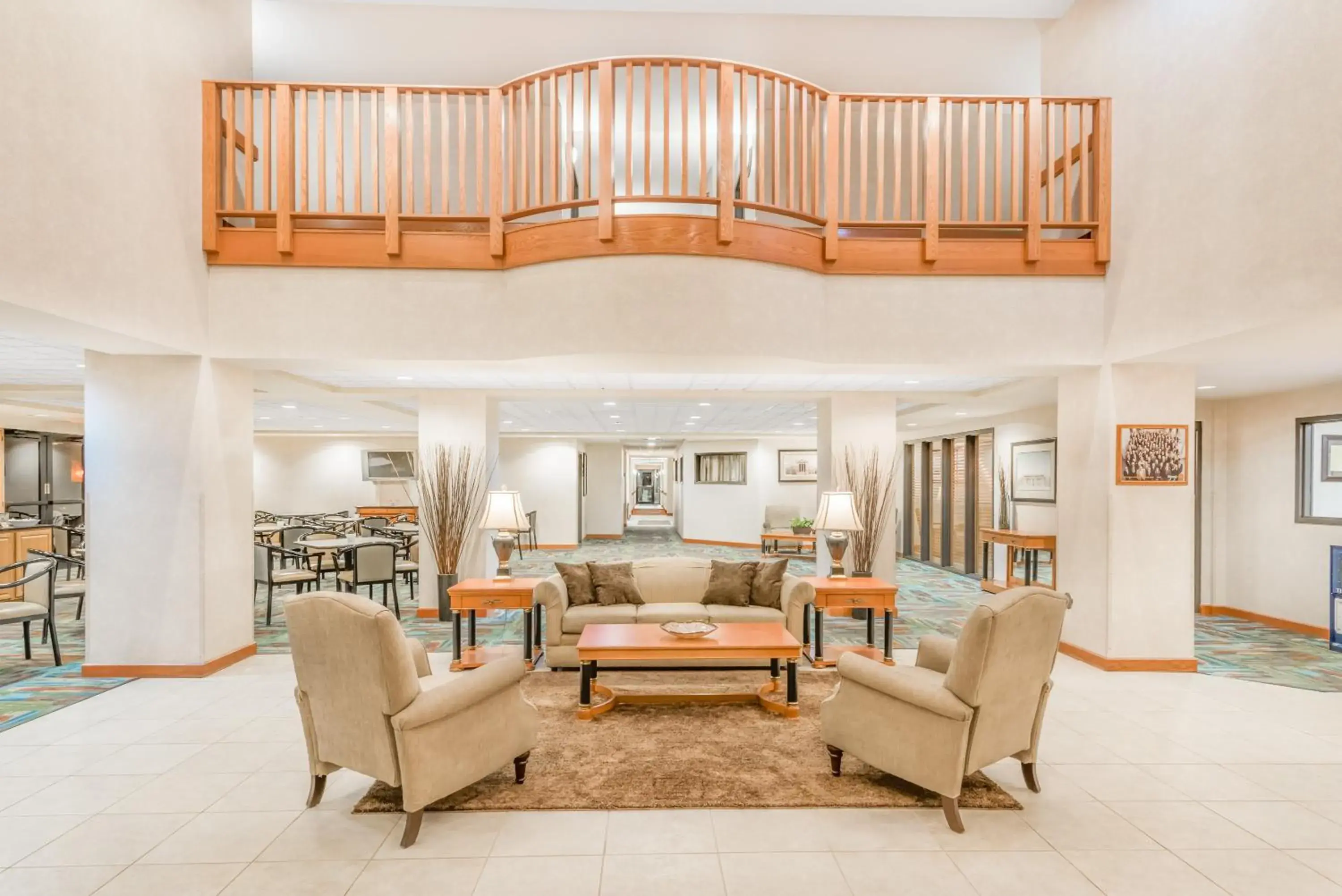 Lobby or reception in Wingate by Wyndham Lima Lobby or reception in Wingate by Wyndham Lima