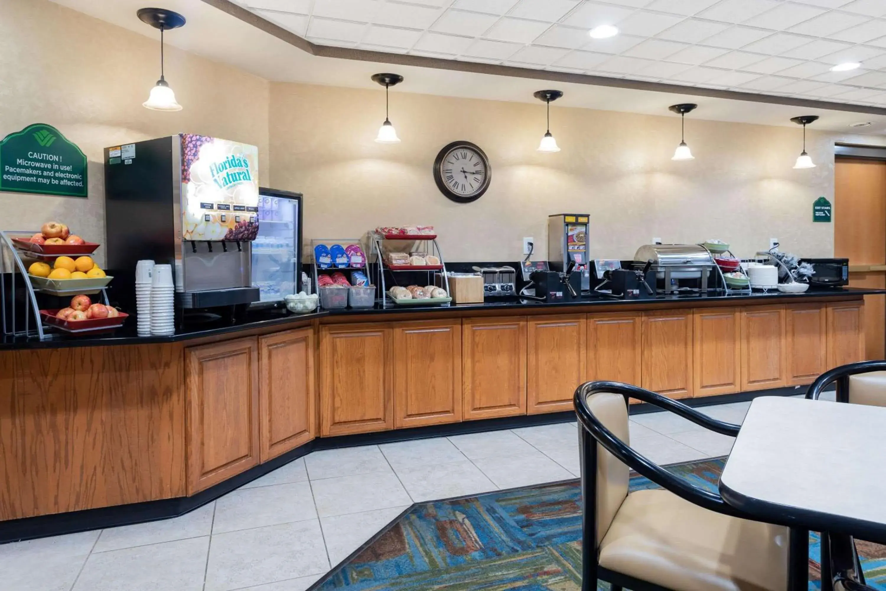 Restaurant/places to eat in Wingate by Wyndham Lima Restaurant/places to eat in Wingate by Wyndham Lima