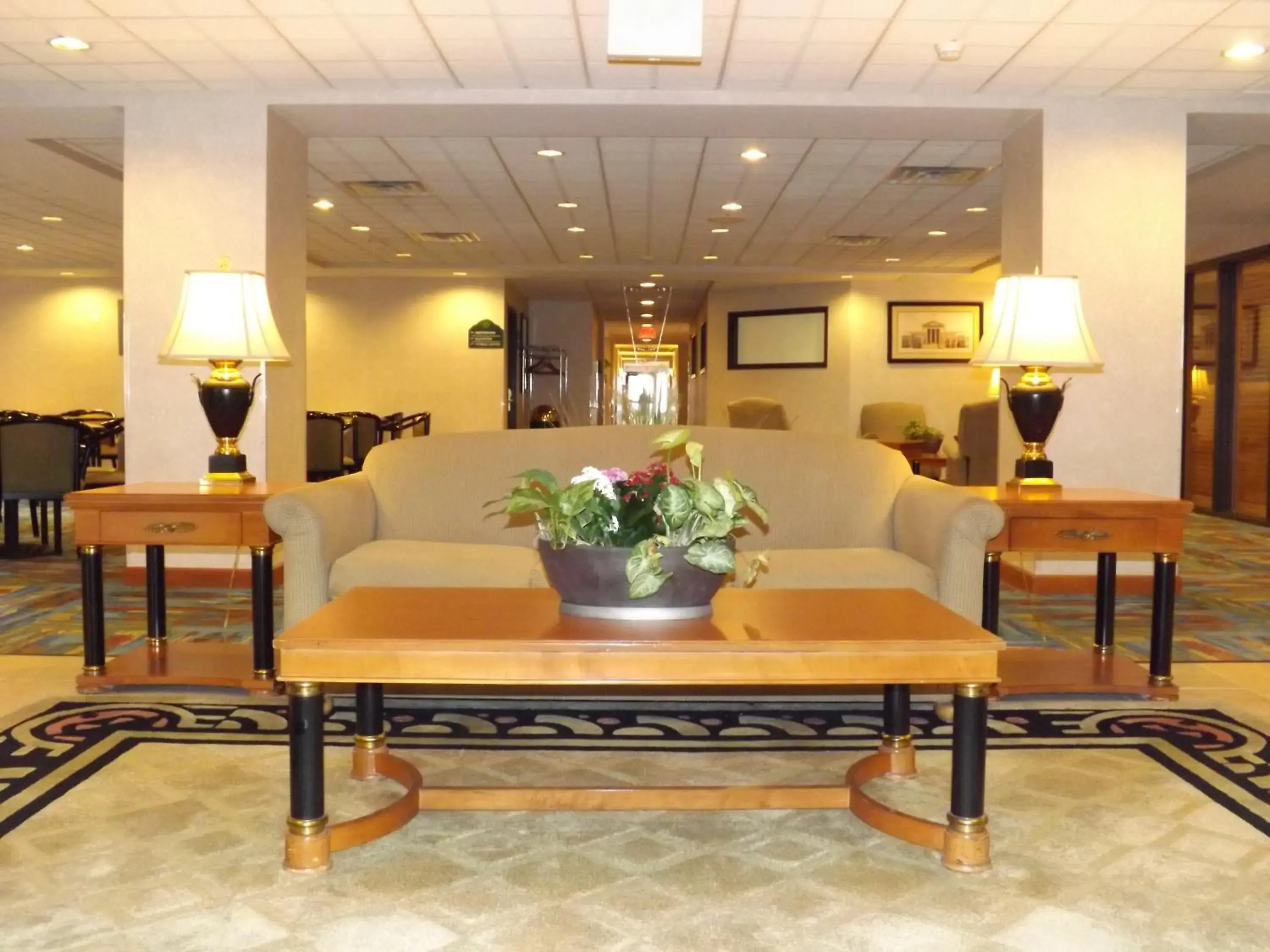 Lobby or reception in Wingate by Wyndham Lima Lobby or reception in Wingate by Wyndham Lima